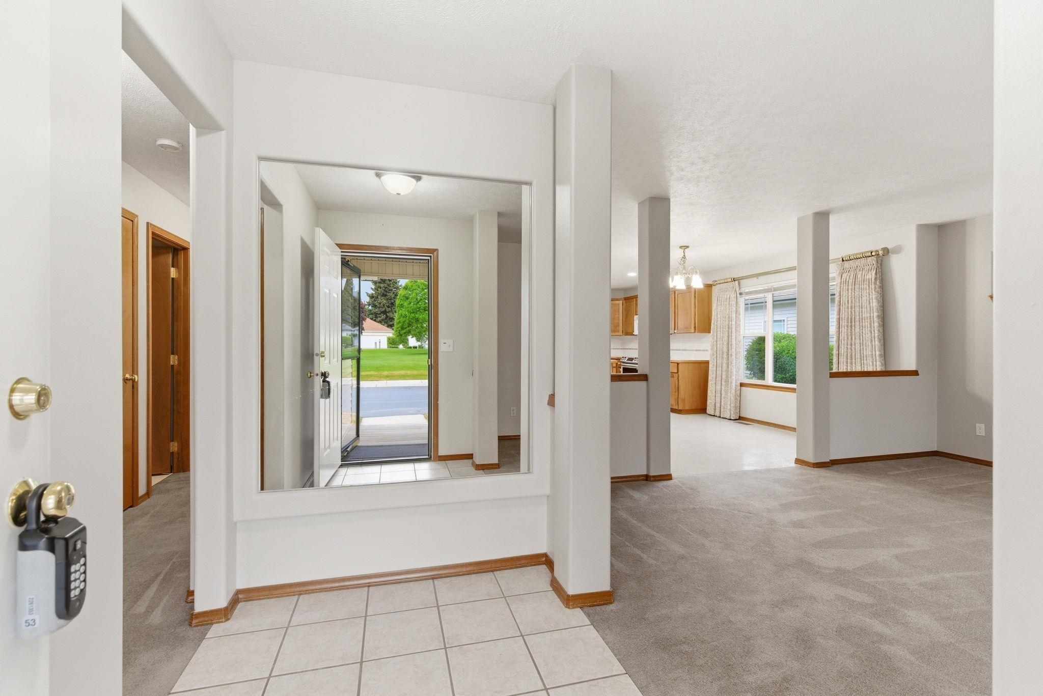 1422 S Mamer Ln - Photo 4