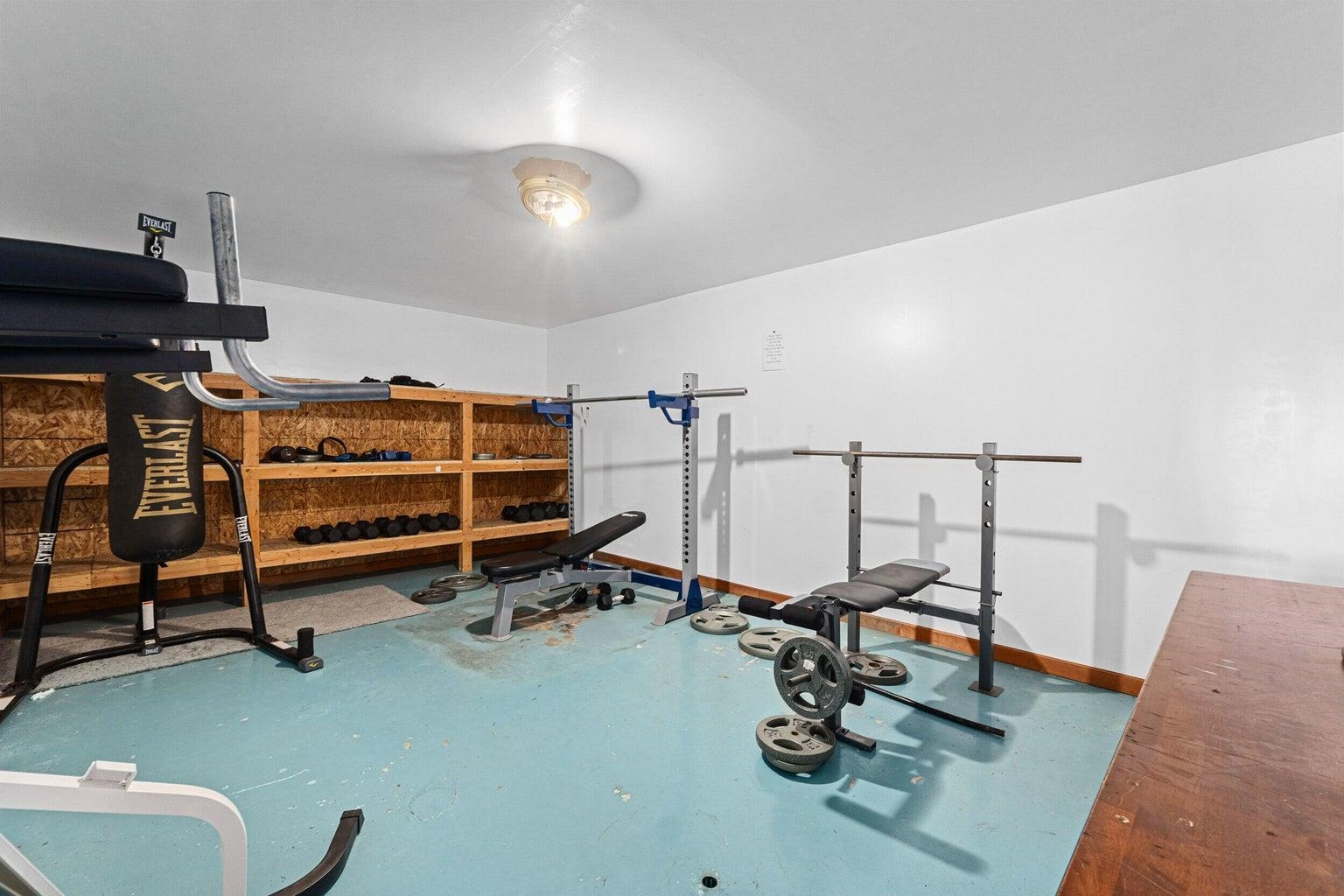 16027 N Koth Rd - Photo 37