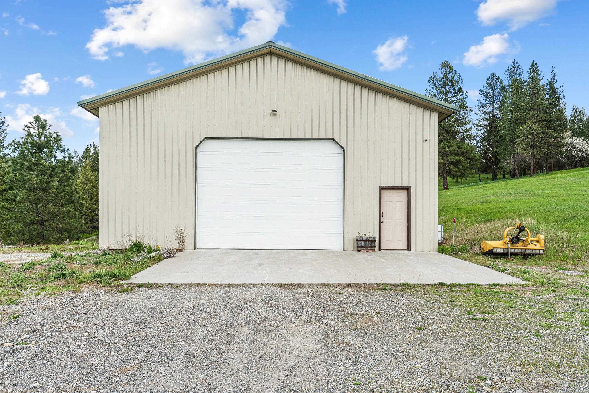 688 A Mahoney Rd - Photo 40