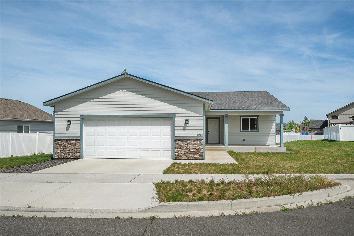 1103 S Sun Devil Ct - Photo 2