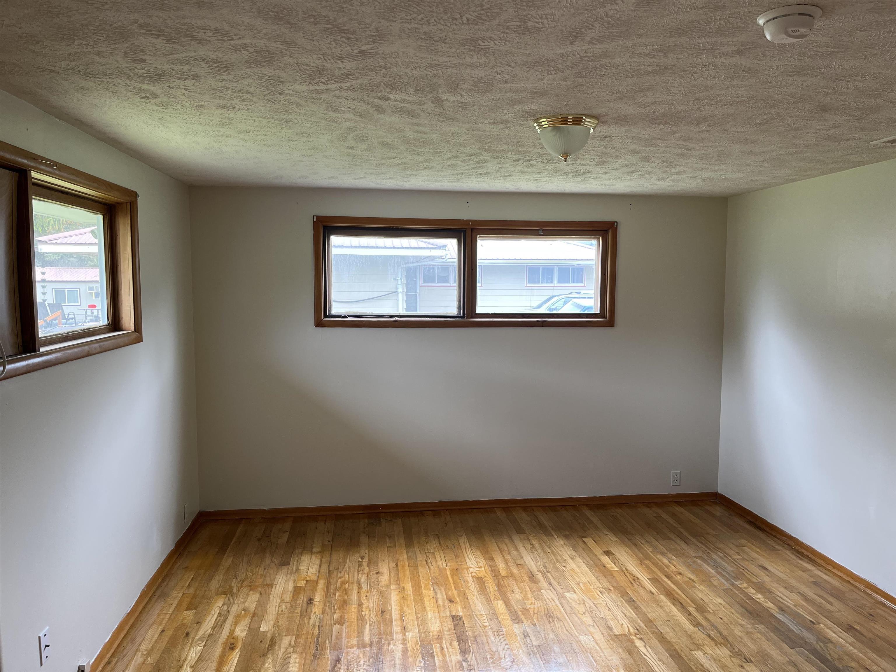 105 S 7th Ave - Photo 17
