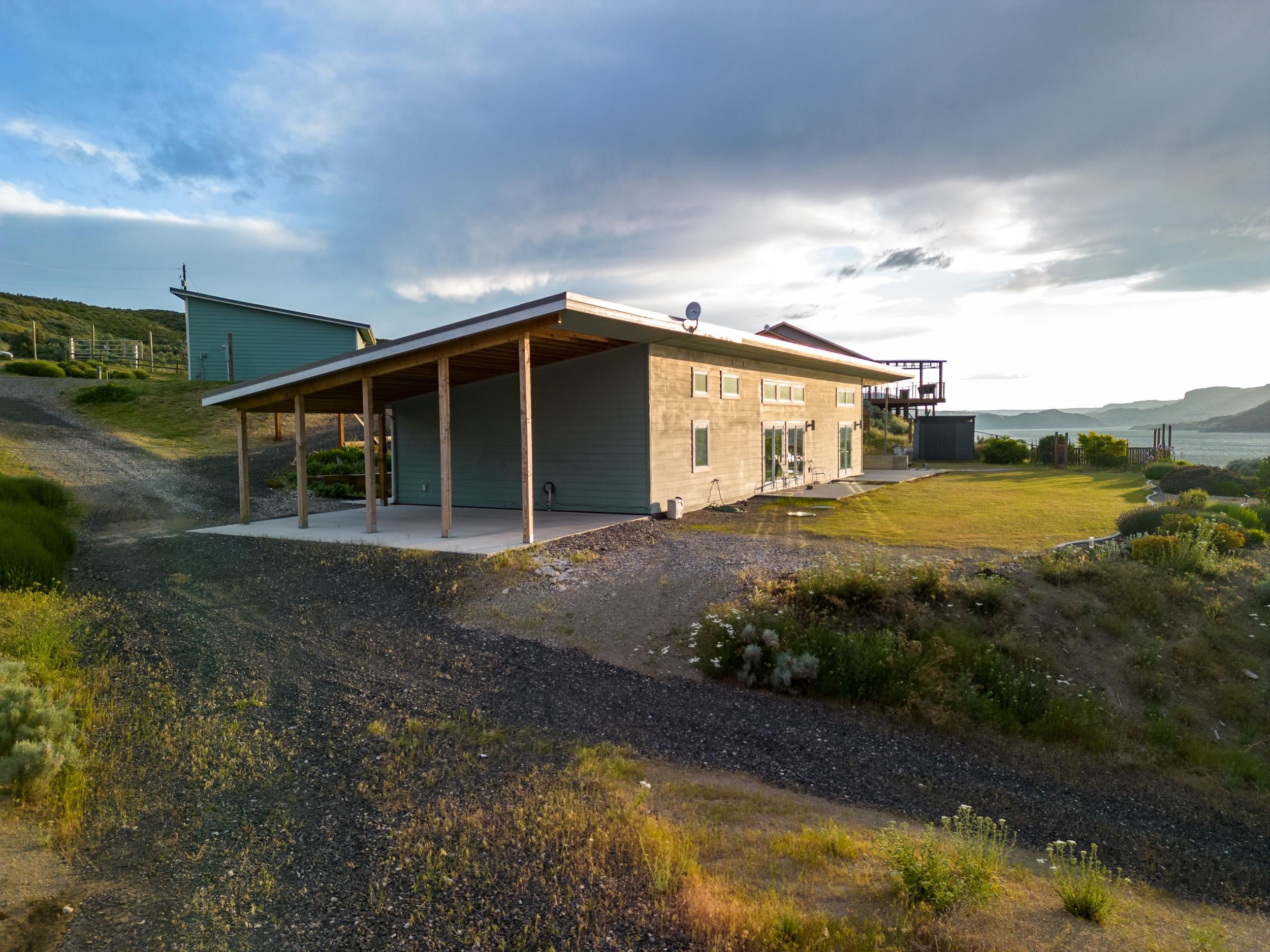 4205 Plum Pt E - Photo 44