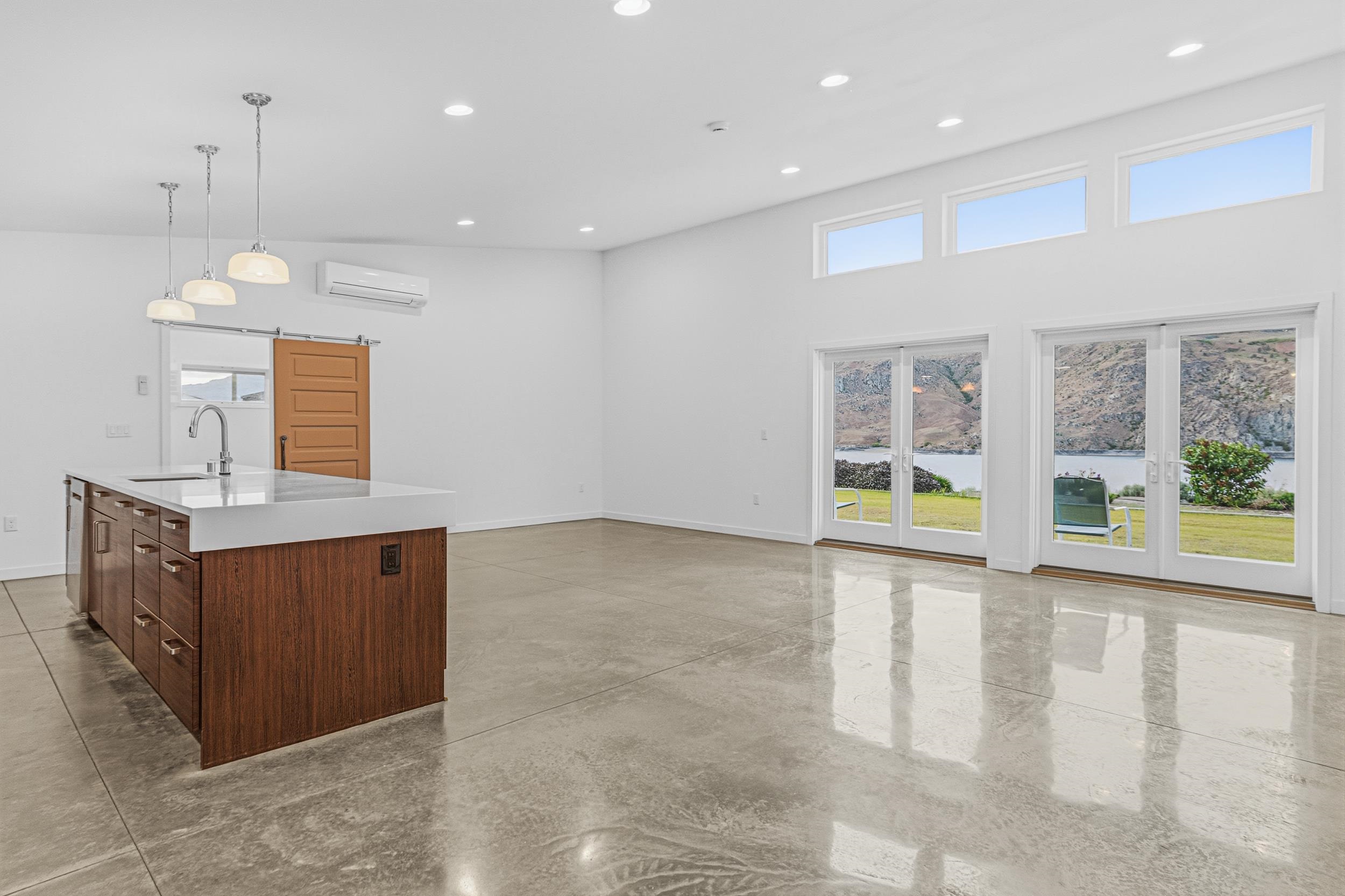 4205 Plum Pt E - Photo 4