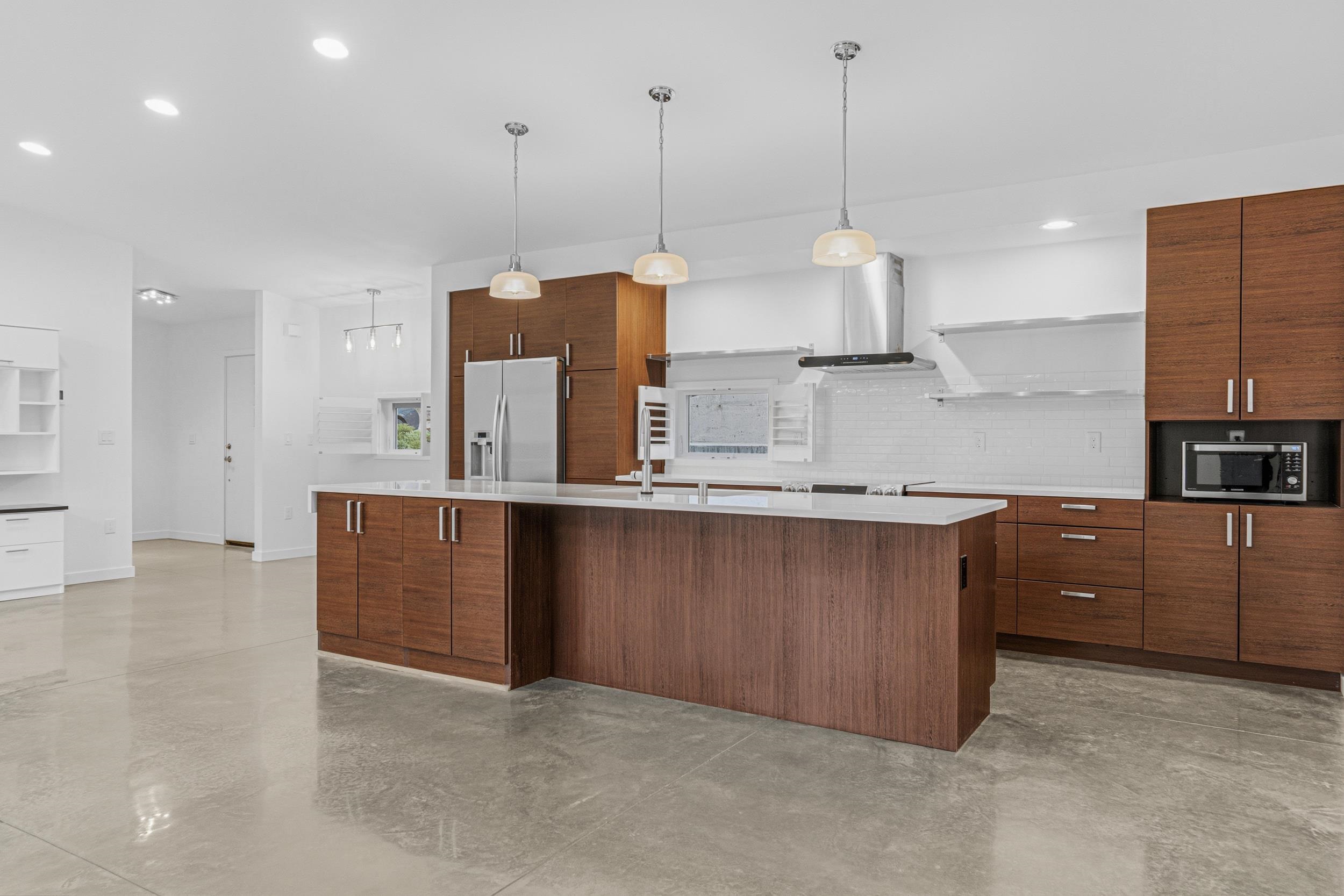 4205 Plum Pt E - Photo 7