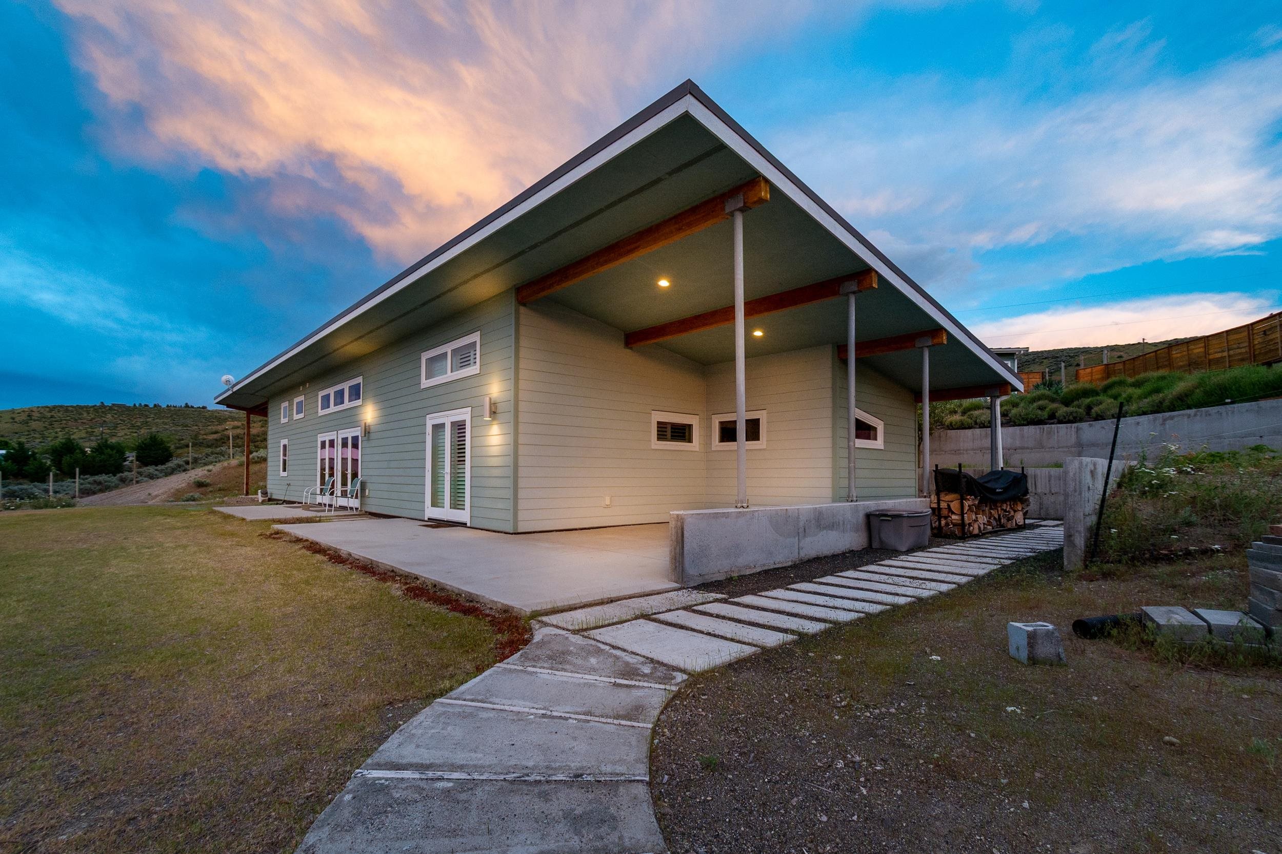 4205 Plum Pt E - Photo 1