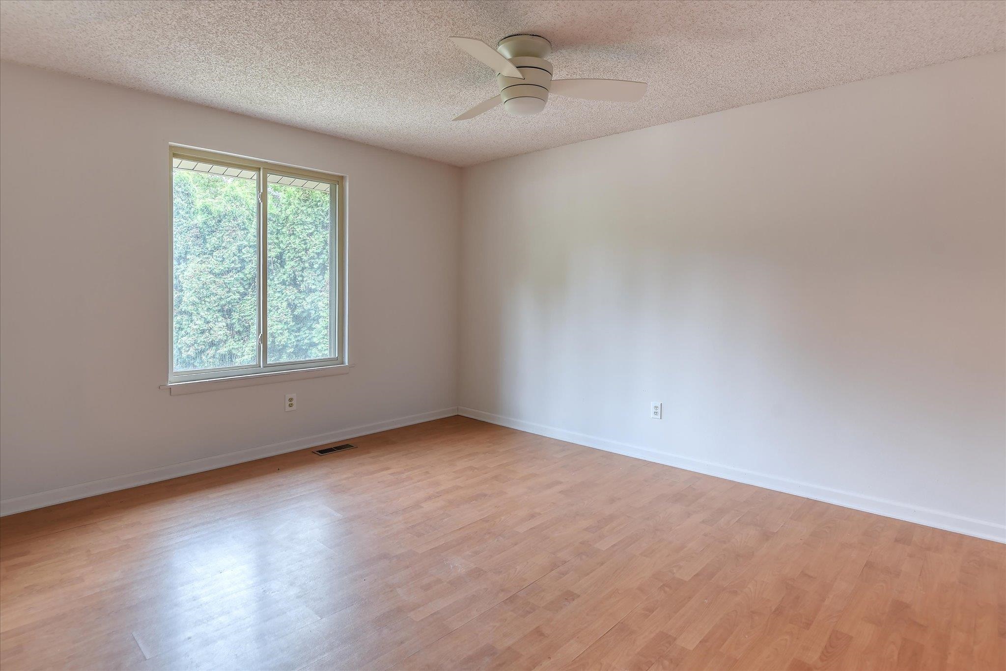 2317 S April Ct - Photo 16