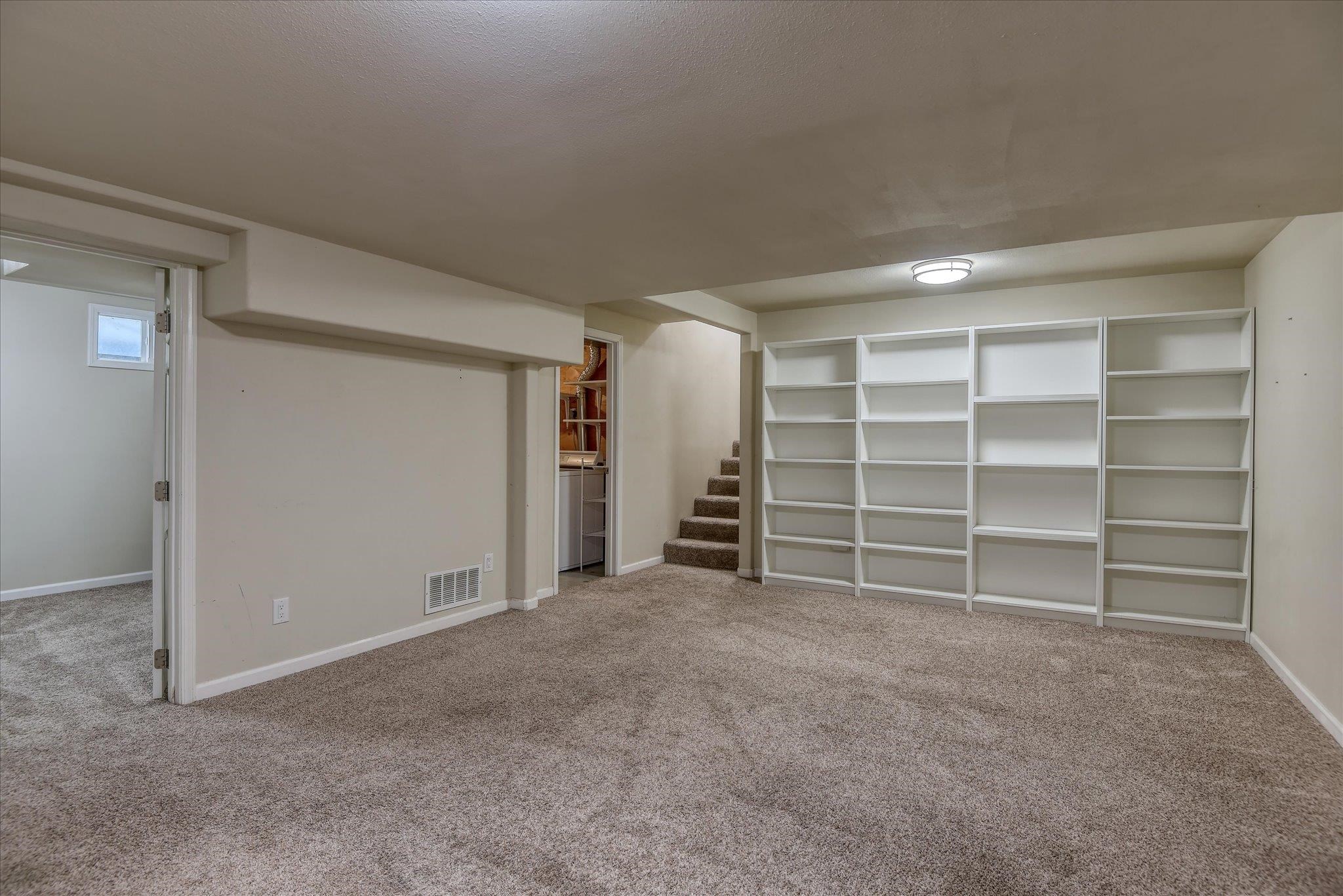 2317 S April Ct - Photo 35
