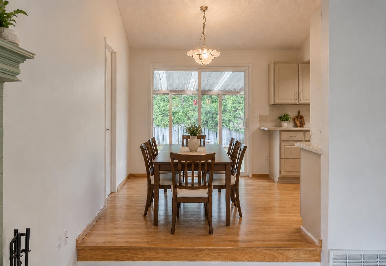 2317 S April Ct - Photo 11