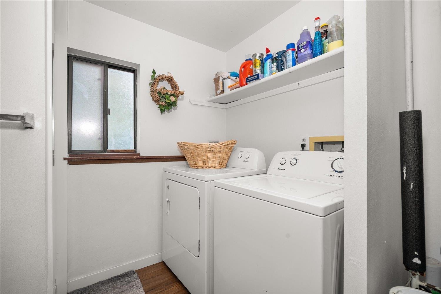 1514 E 4th St - Photo 24