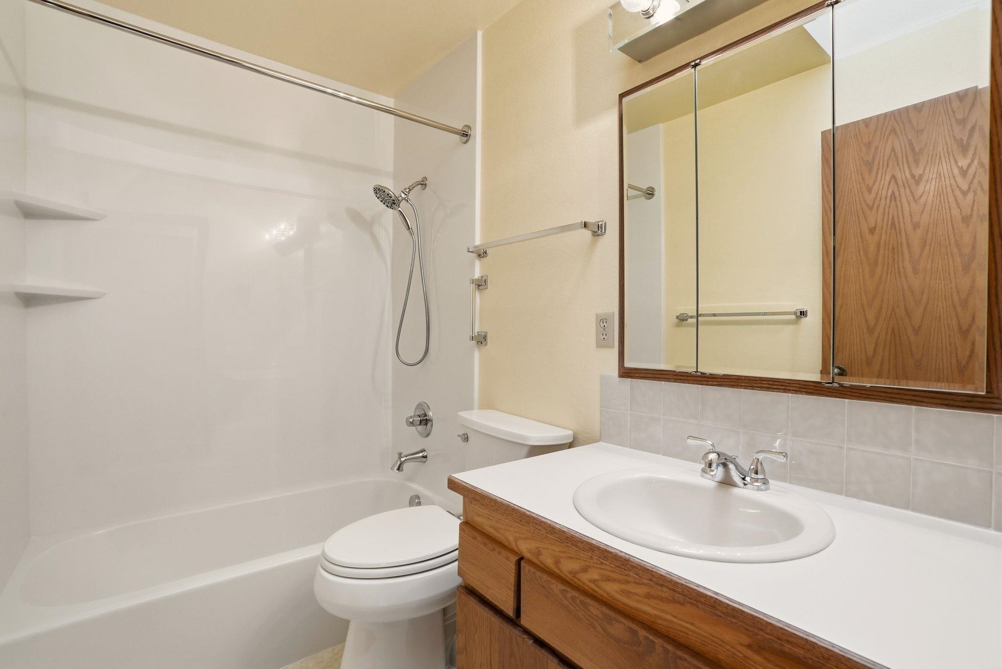 10610 E Nixon Ln - Photo 17
