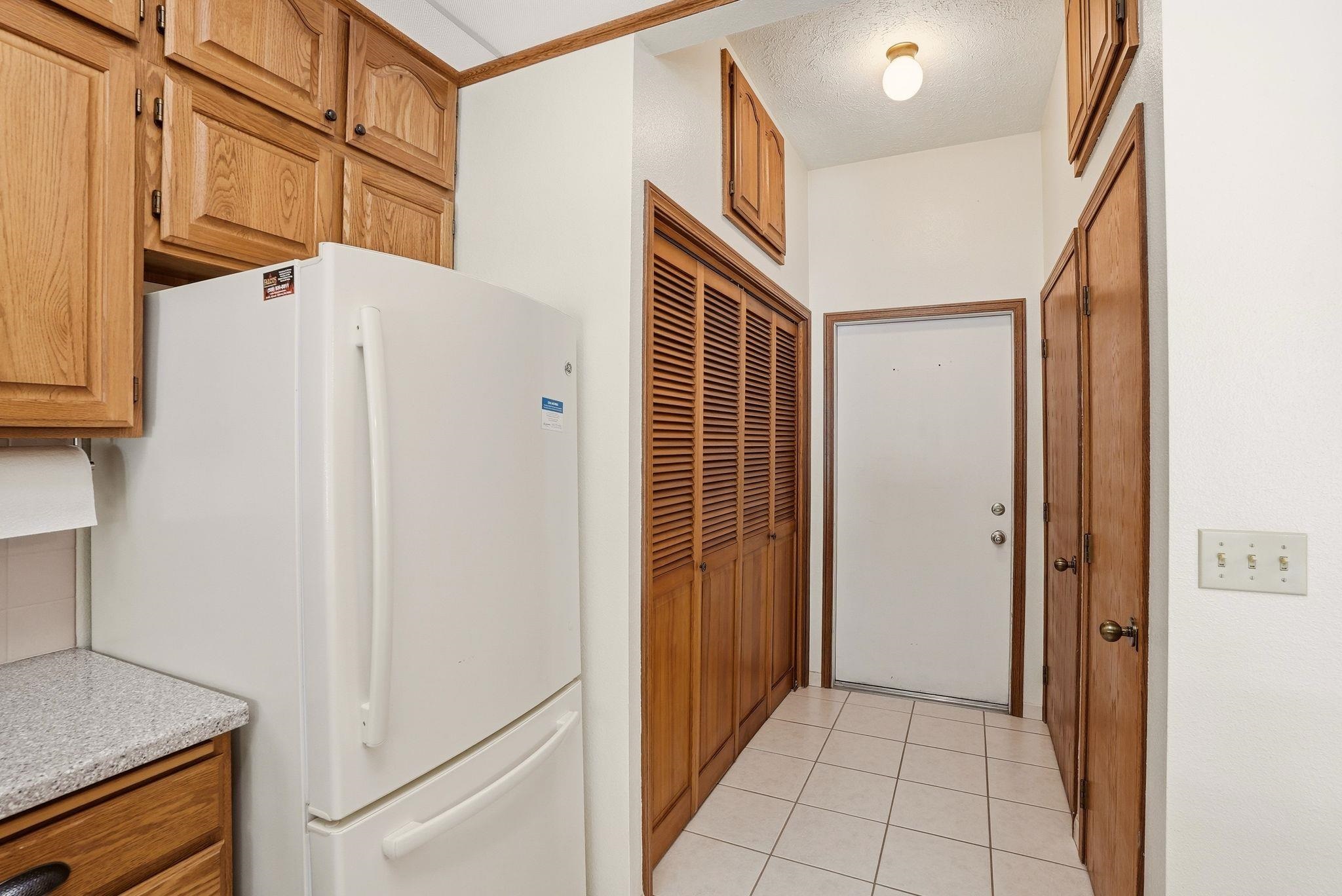 10610 E Nixon Ln - Photo 11