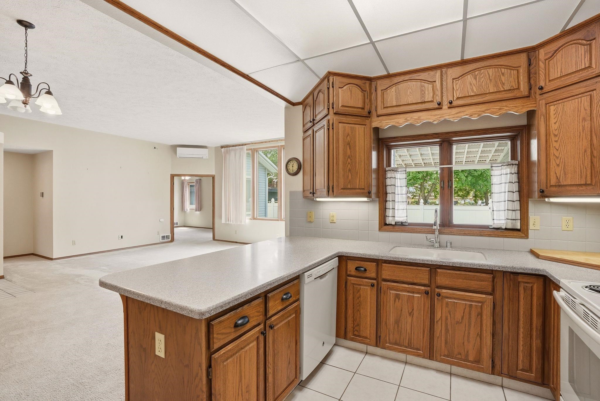10610 E Nixon Ln - Photo 10