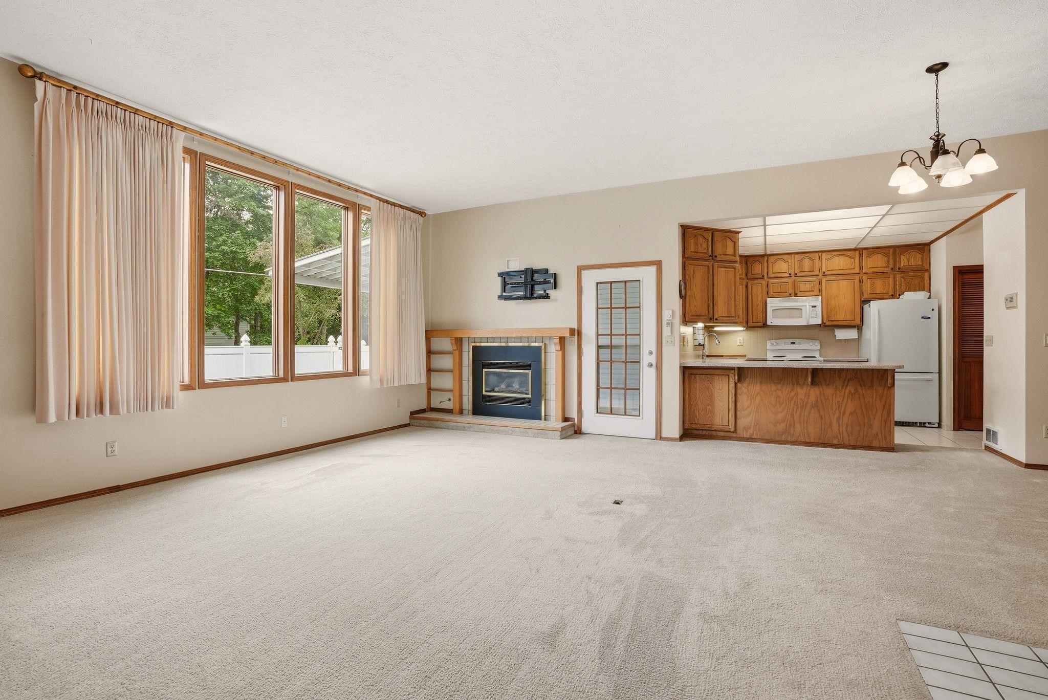 10610 E Nixon Ln - Photo 7