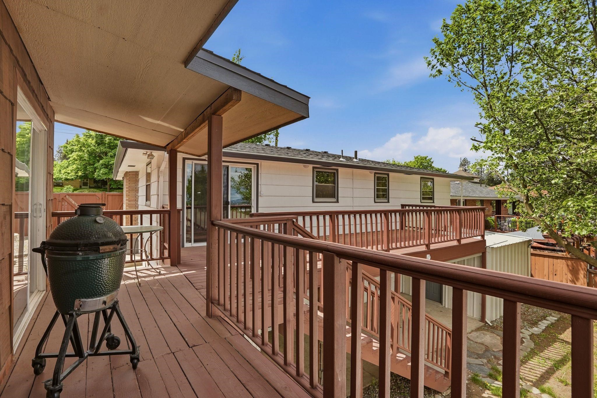 3703 E 18th Ave - Photo 18