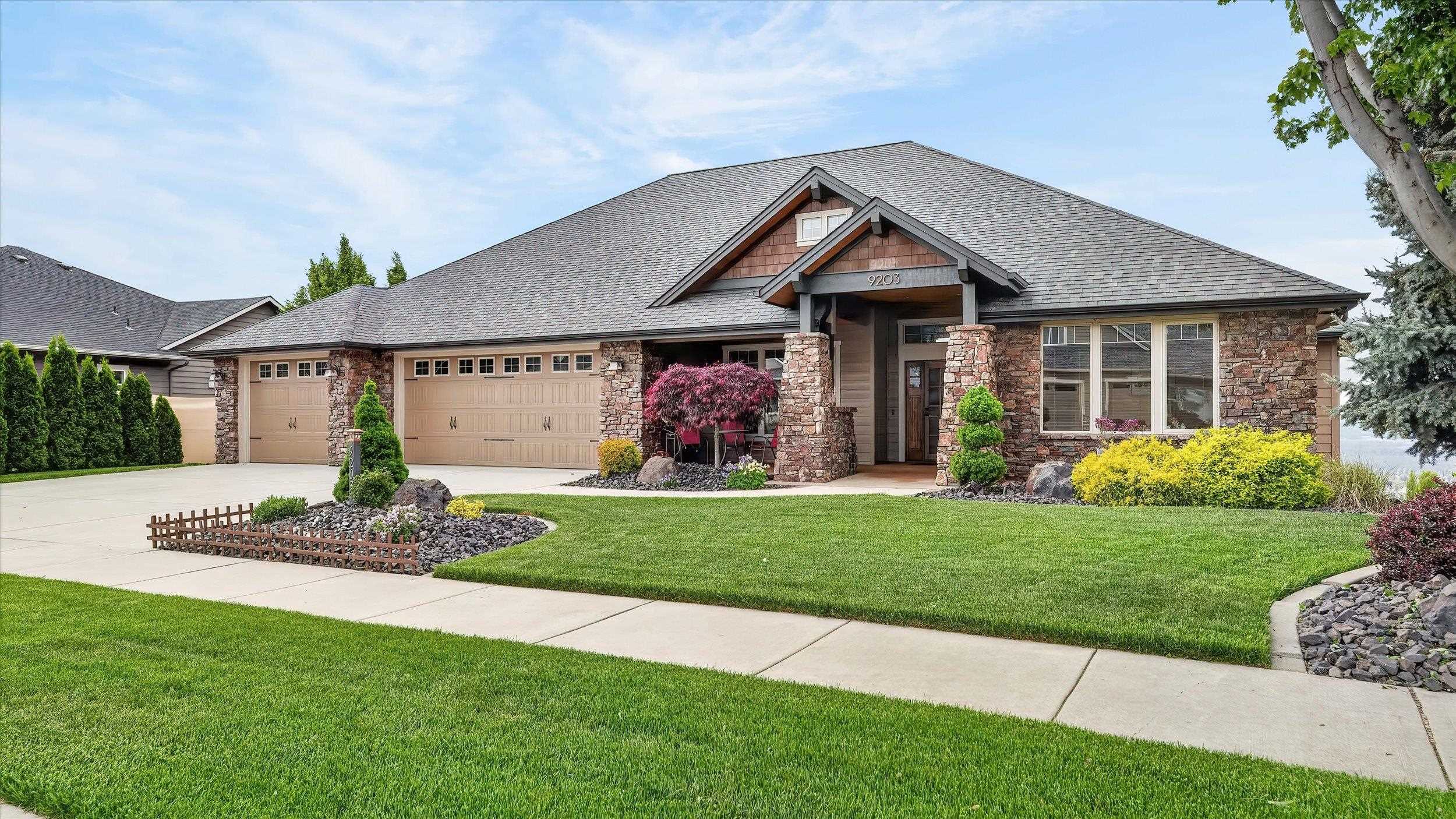 9203 N Scarlet Sky Dr - Photo 2