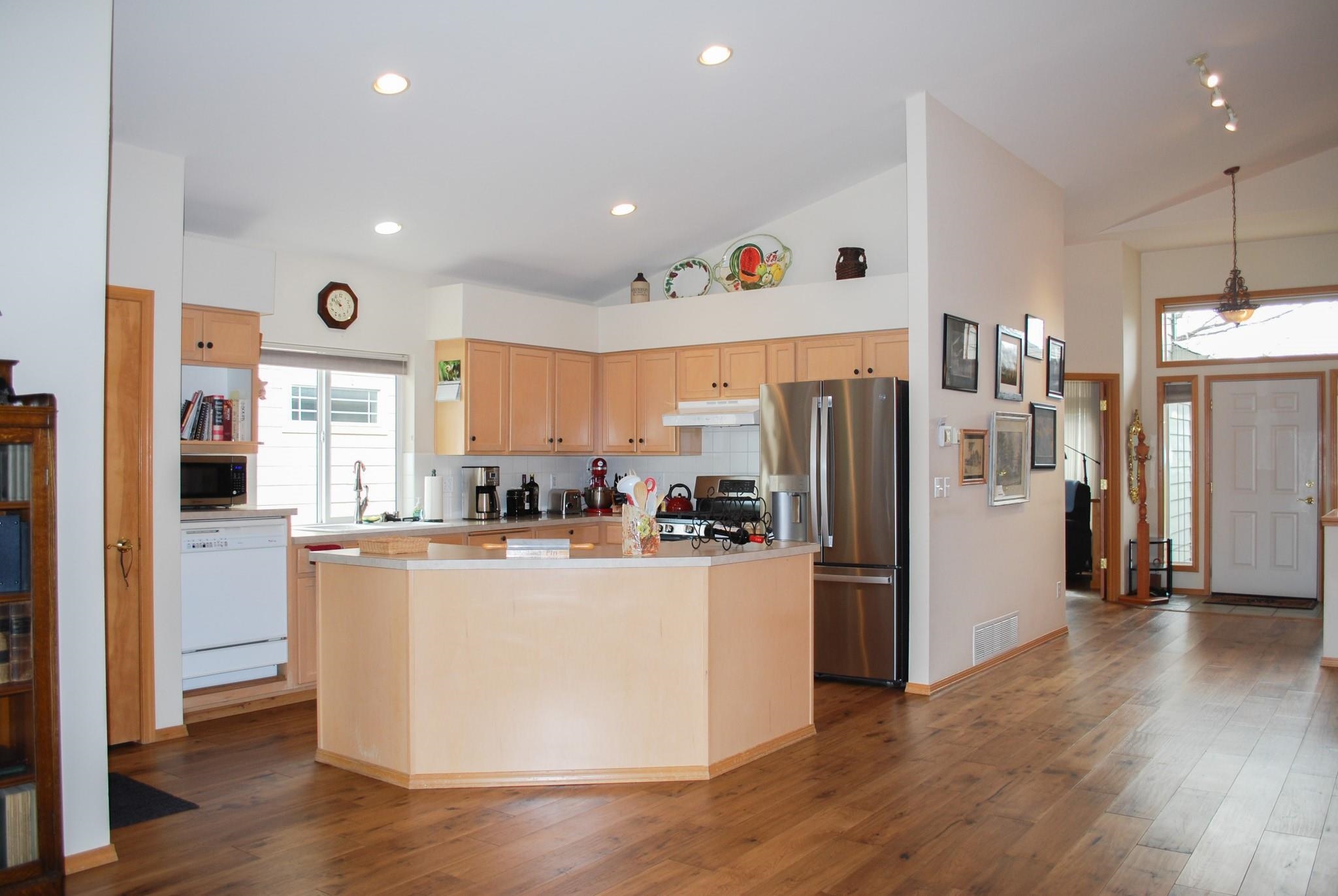 19215 E Riverwalk Ln - Photo 9