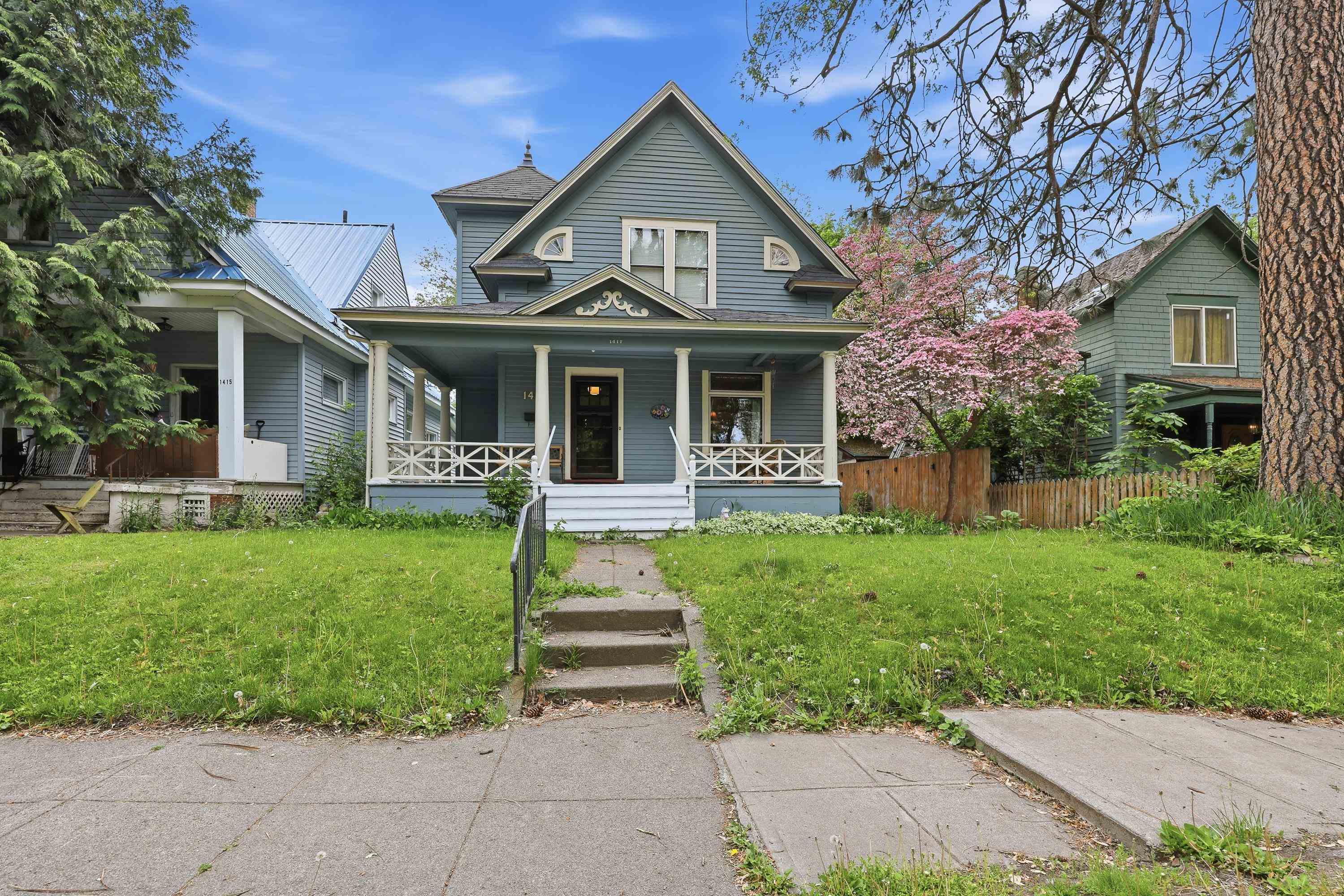 1417 W 10th Ave - Photo 1