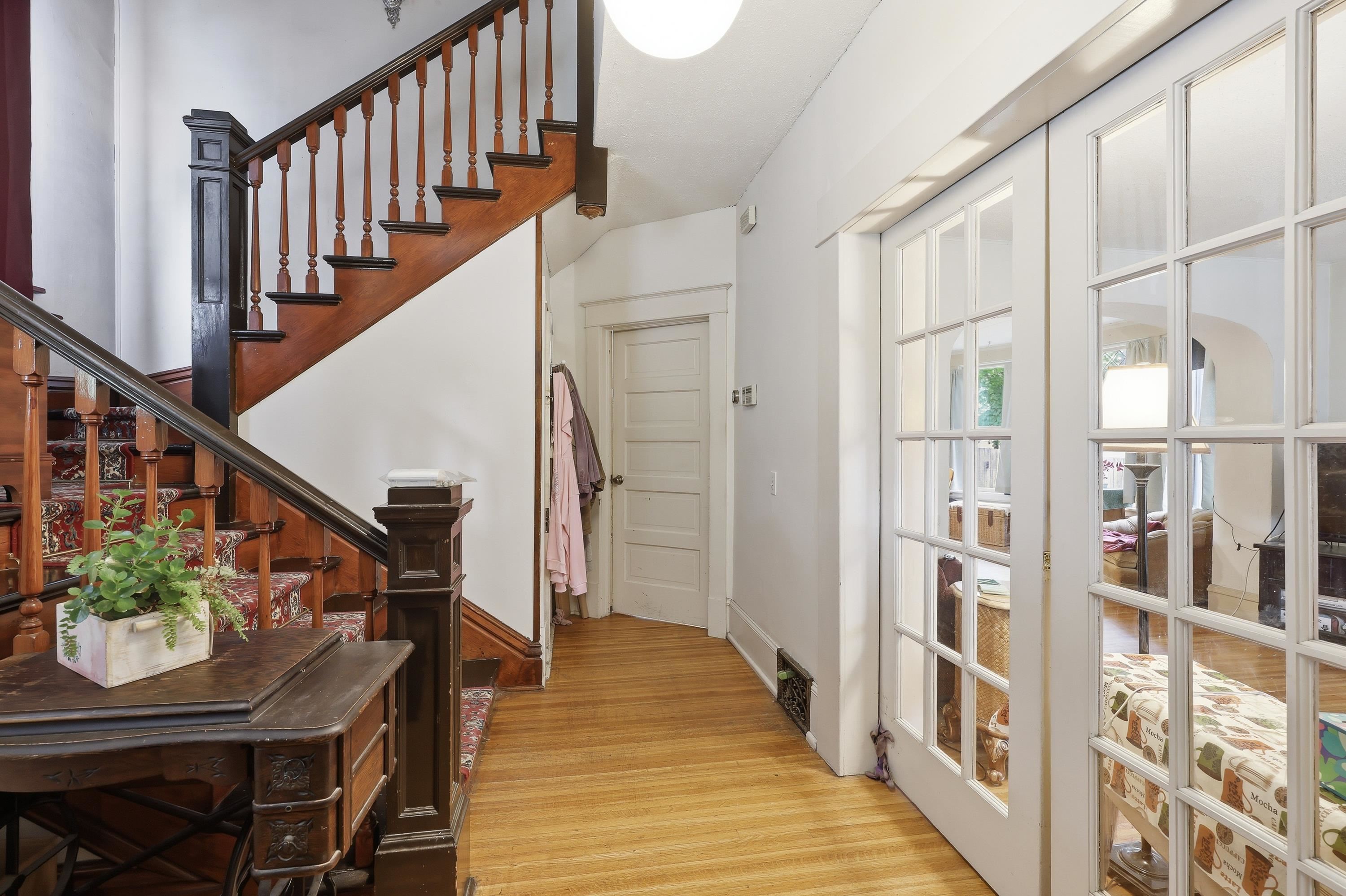 1417 W 10th Ave - Photo 5