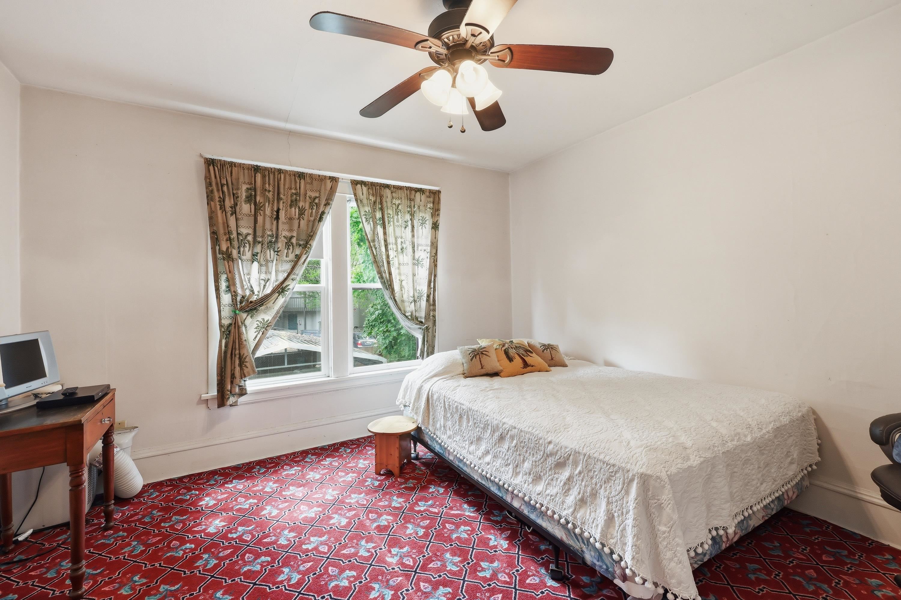 1417 W 10th Ave - Photo 16