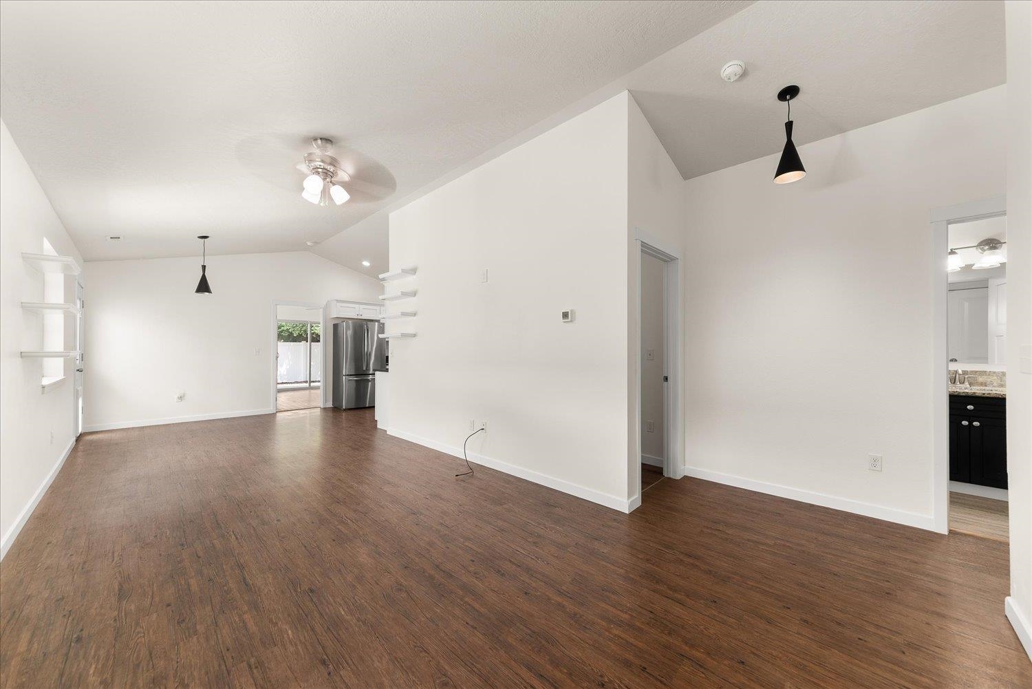 10329 E 5th Ln - Photo 7