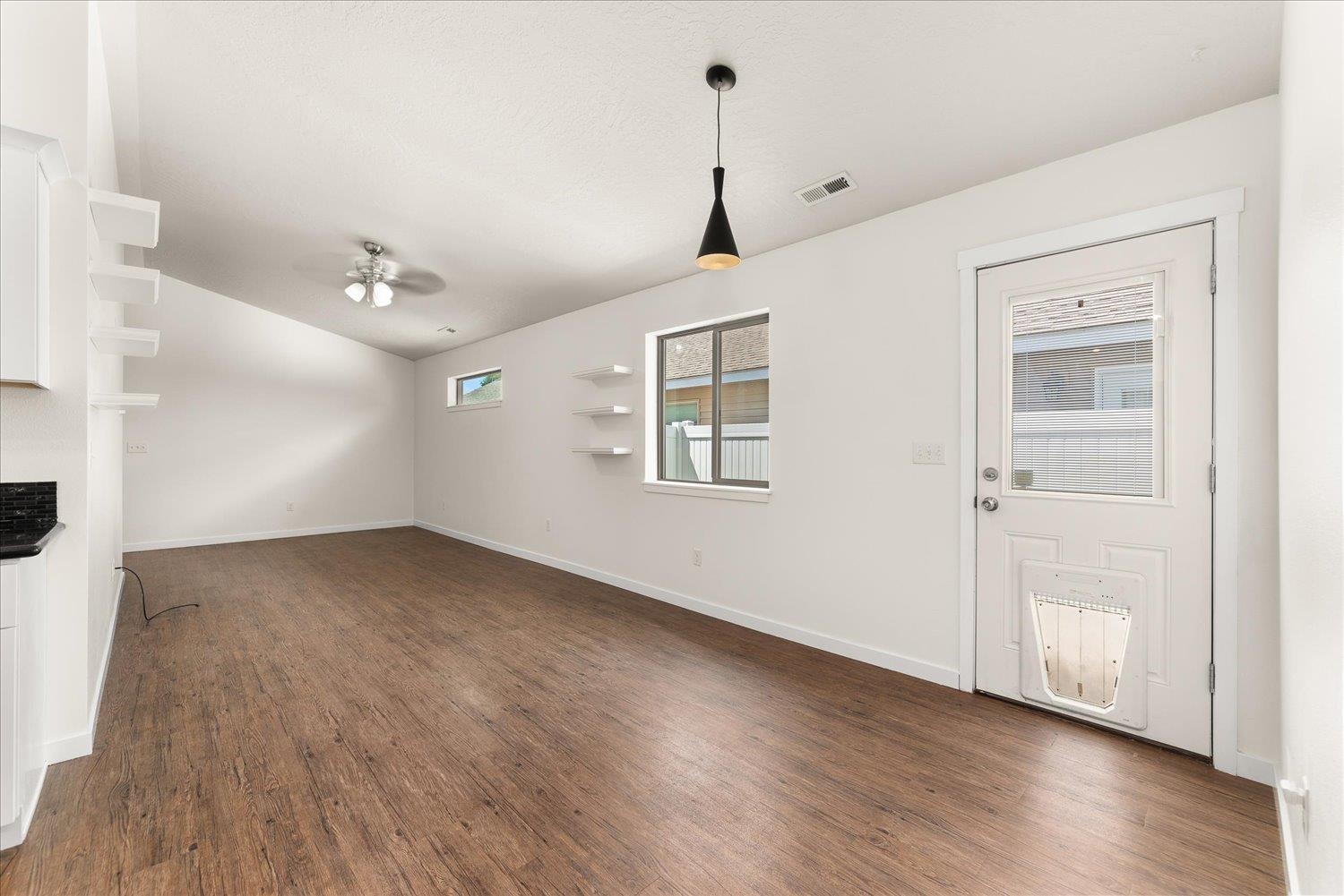 10329 E 5th Ln - Photo 36