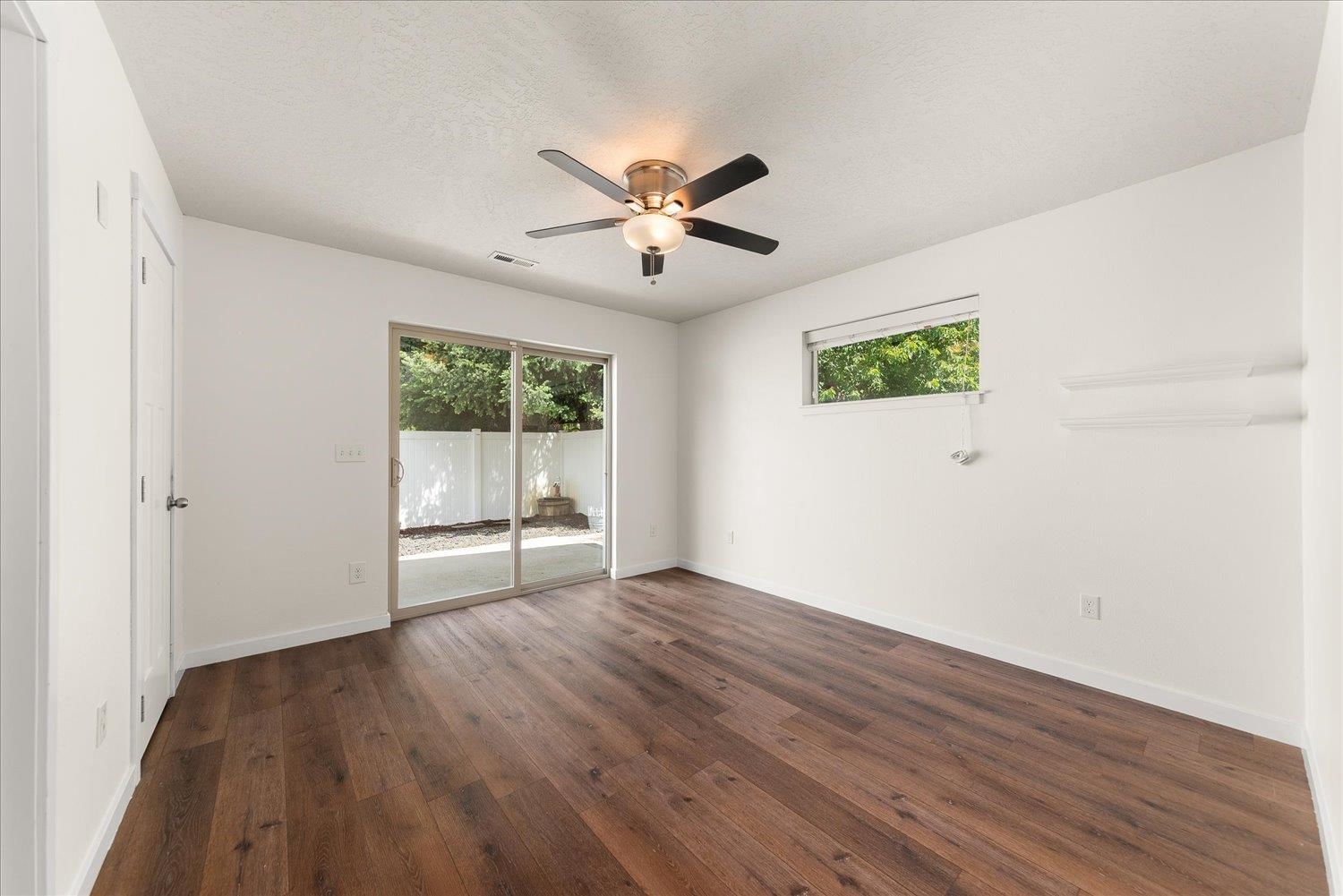 10329 E 5th Ln - Photo 19