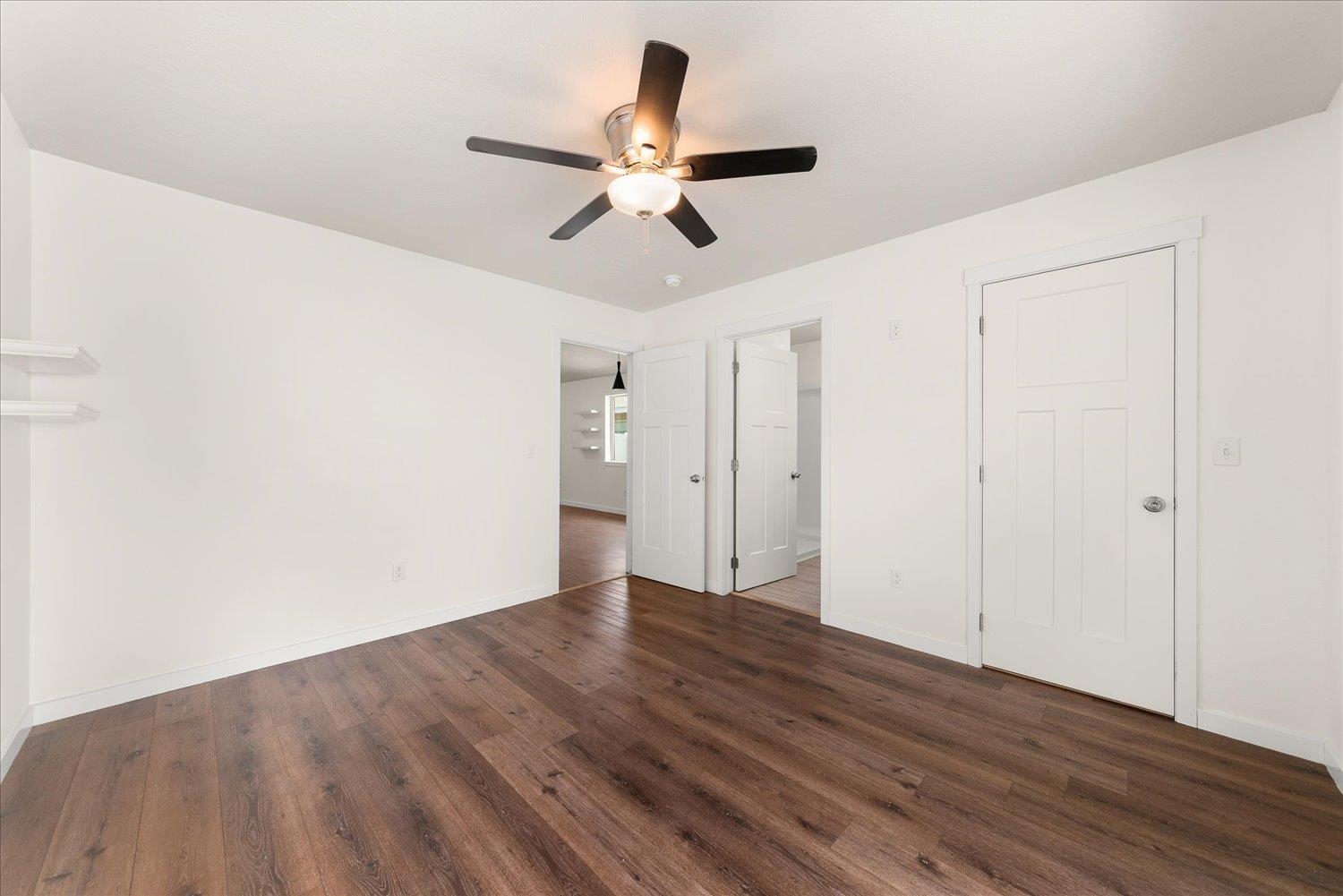 10329 E 5th Ln - Photo 15