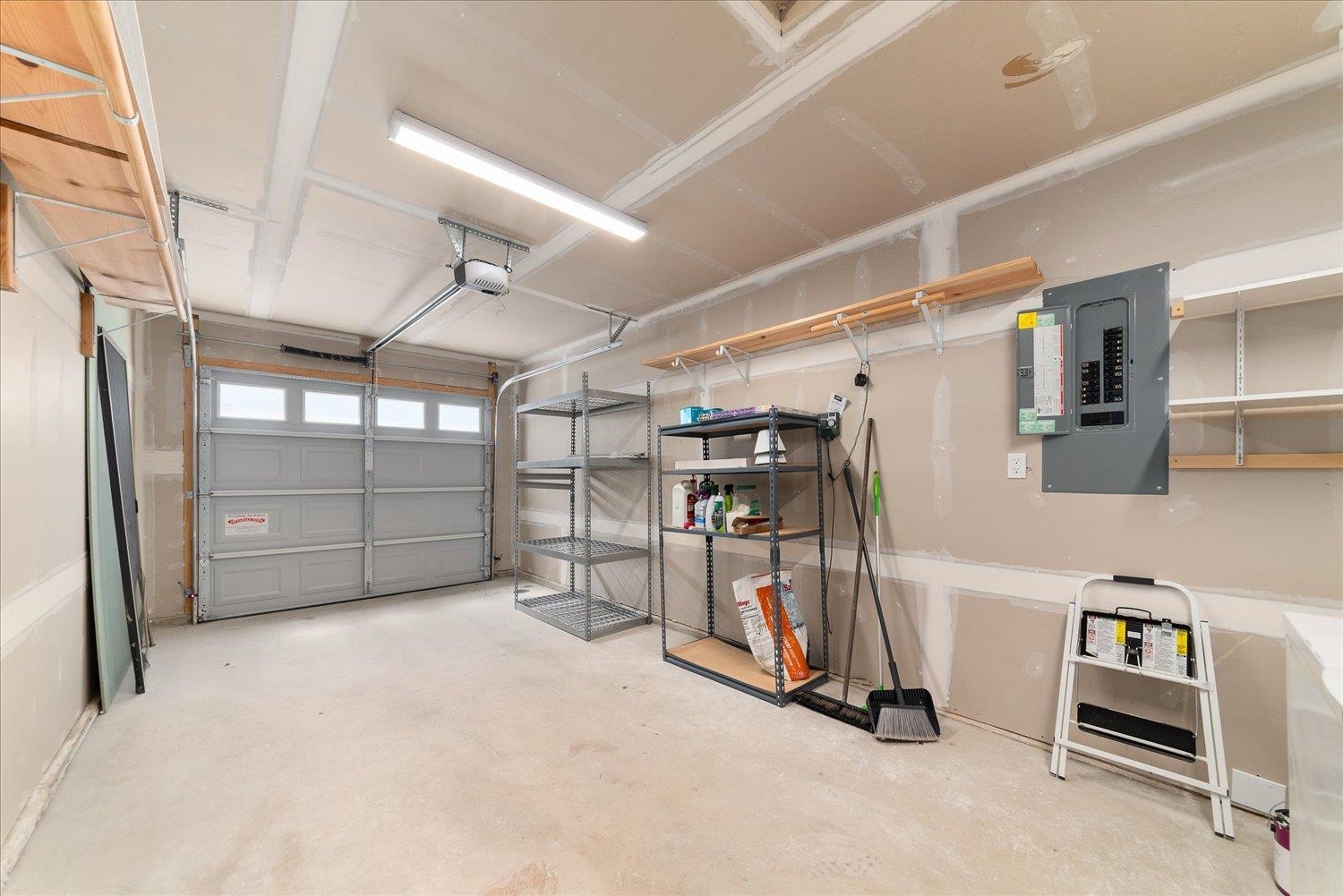 10329 E 5th Ln - Photo 30