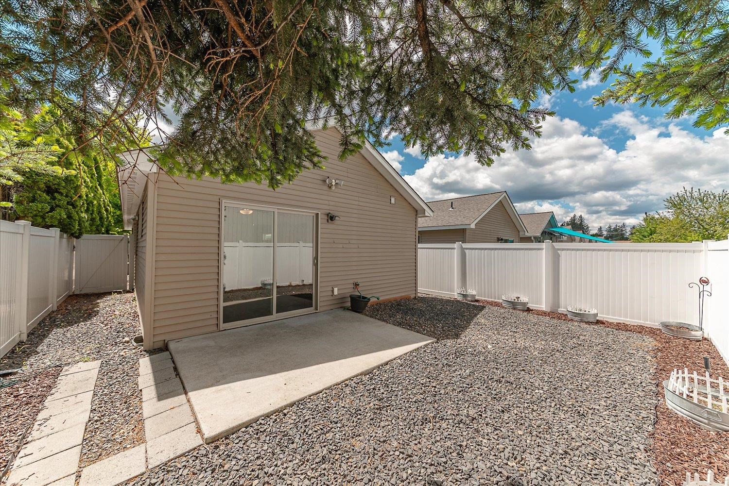10329 E 5th Ln - Photo 34