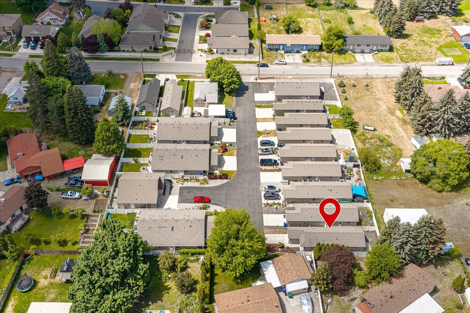 10329 E 5th Ln - Photo 2