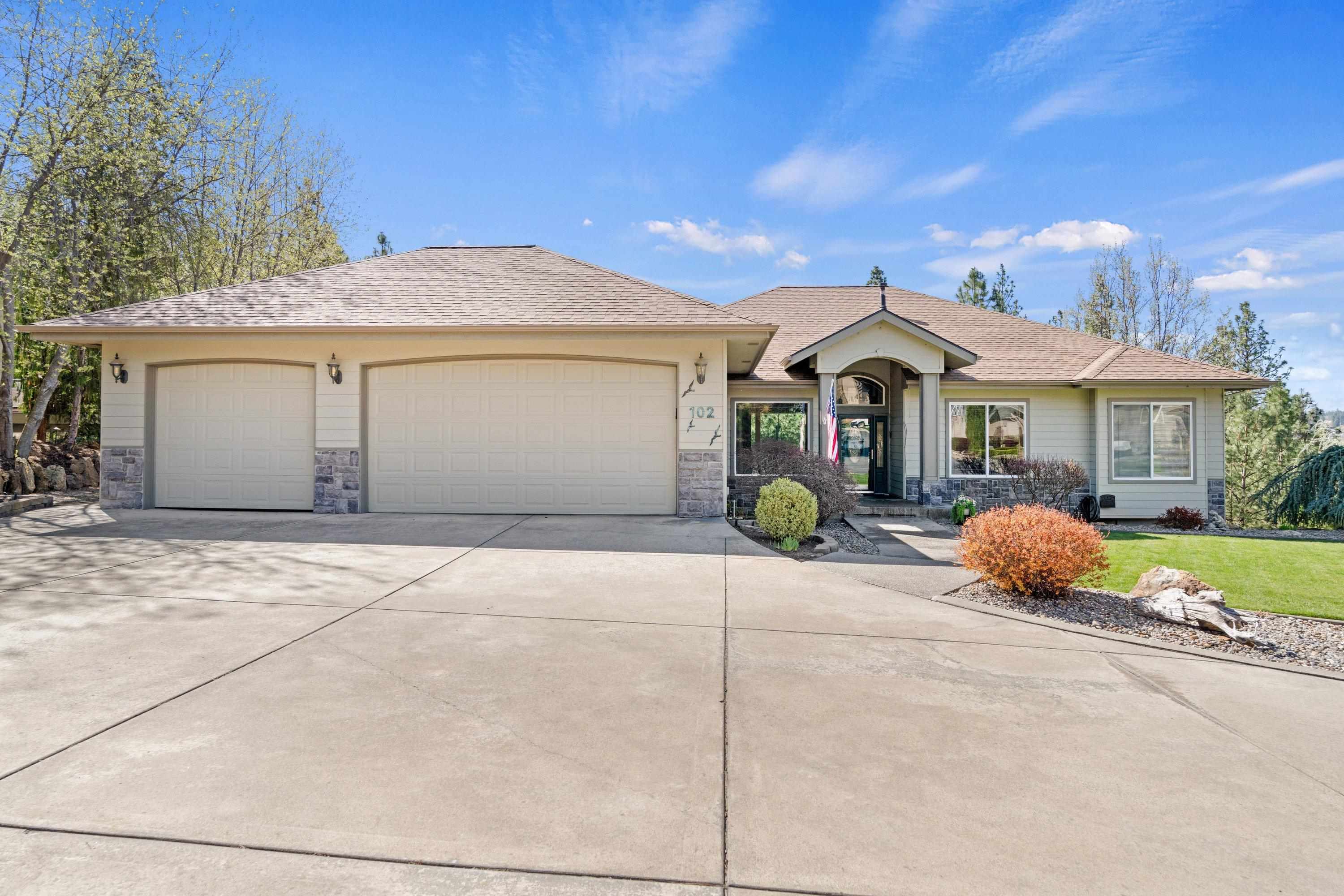 102 N Lindeblad Ln - Photo 4