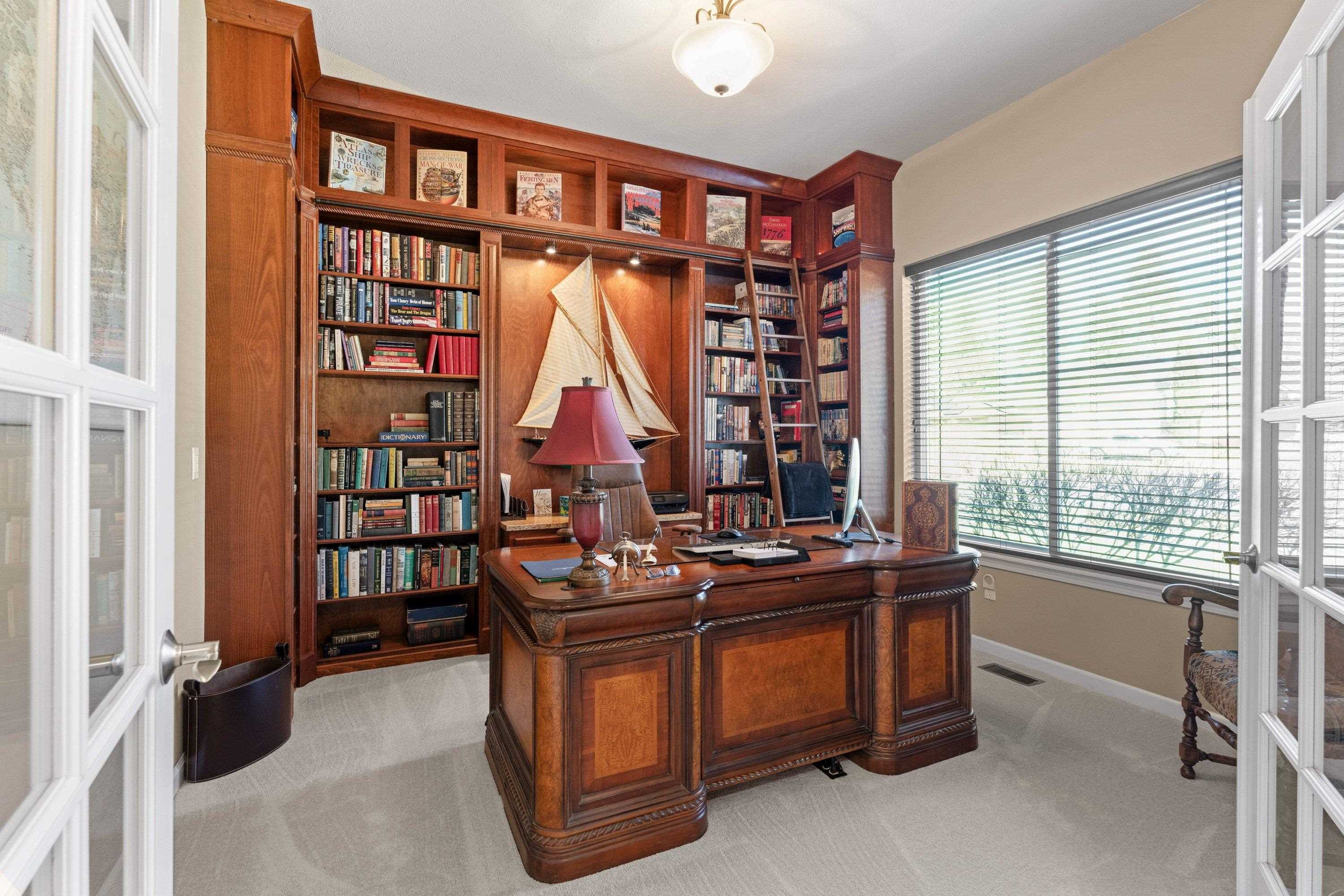 102 N Lindeblad Ln - Photo 6