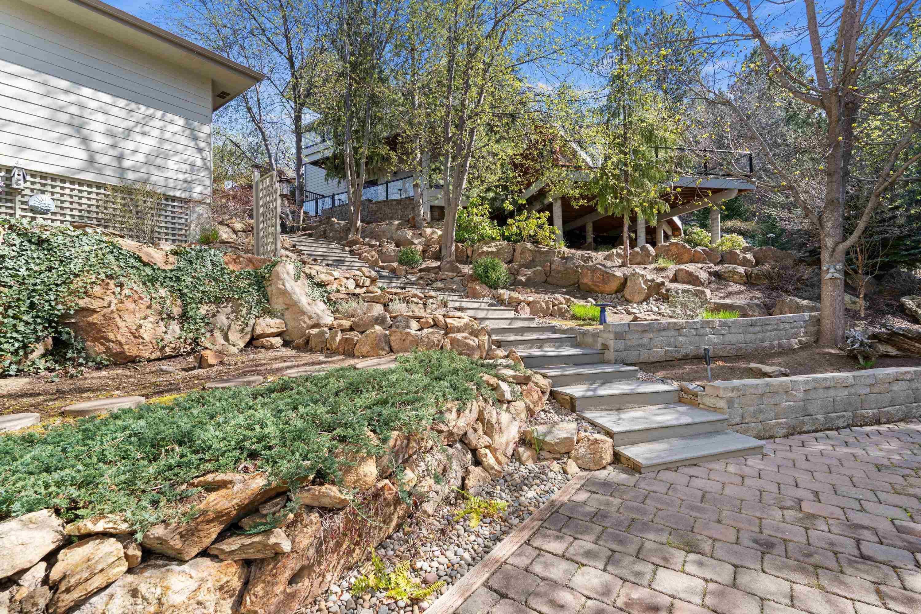 102 N Lindeblad Ln - Photo 36