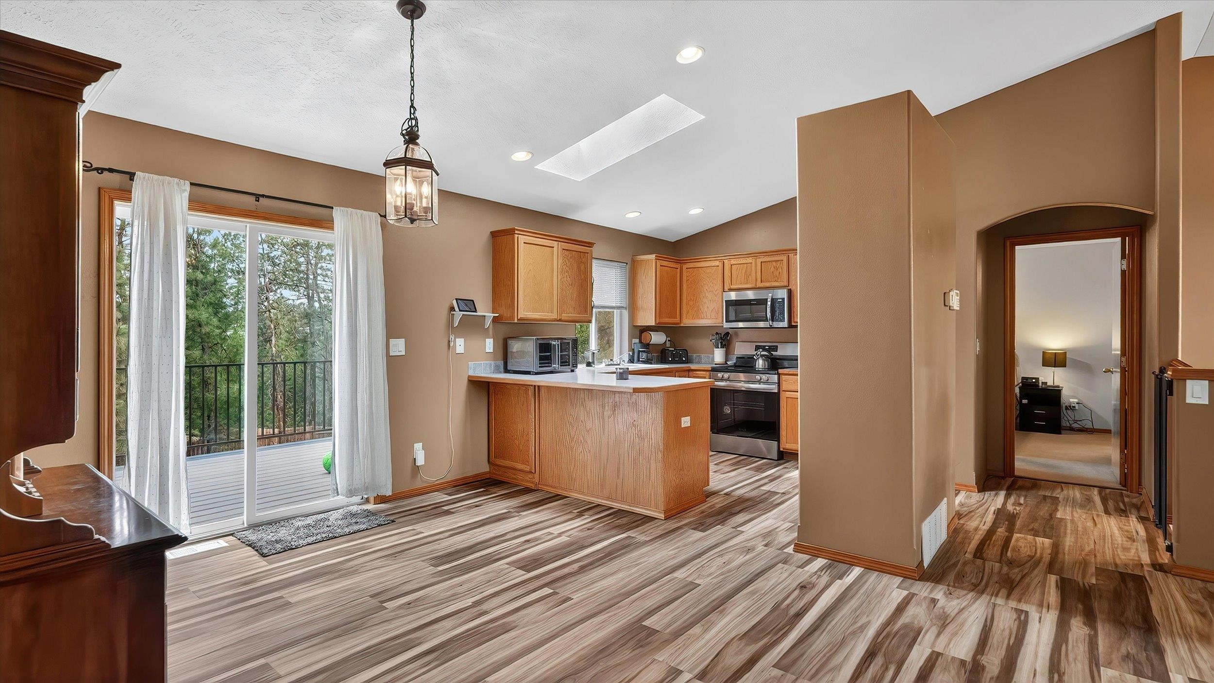17821 N Colfax St - Photo 7