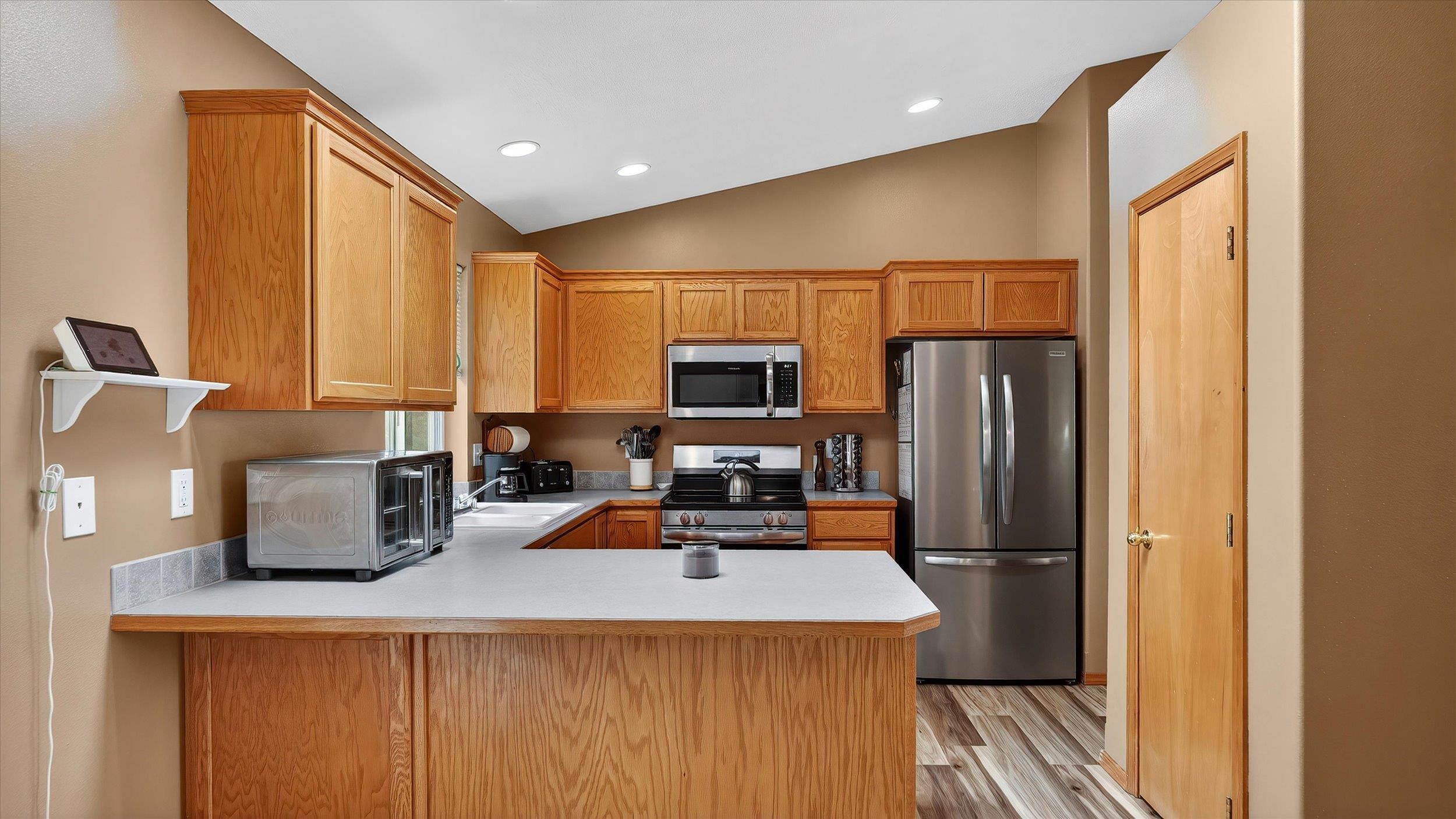 17821 N Colfax St - Photo 12