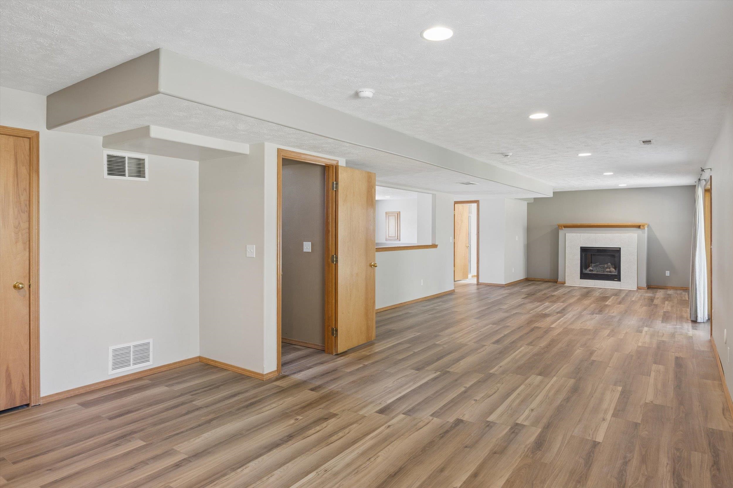 17821 N Colfax St - Photo 22