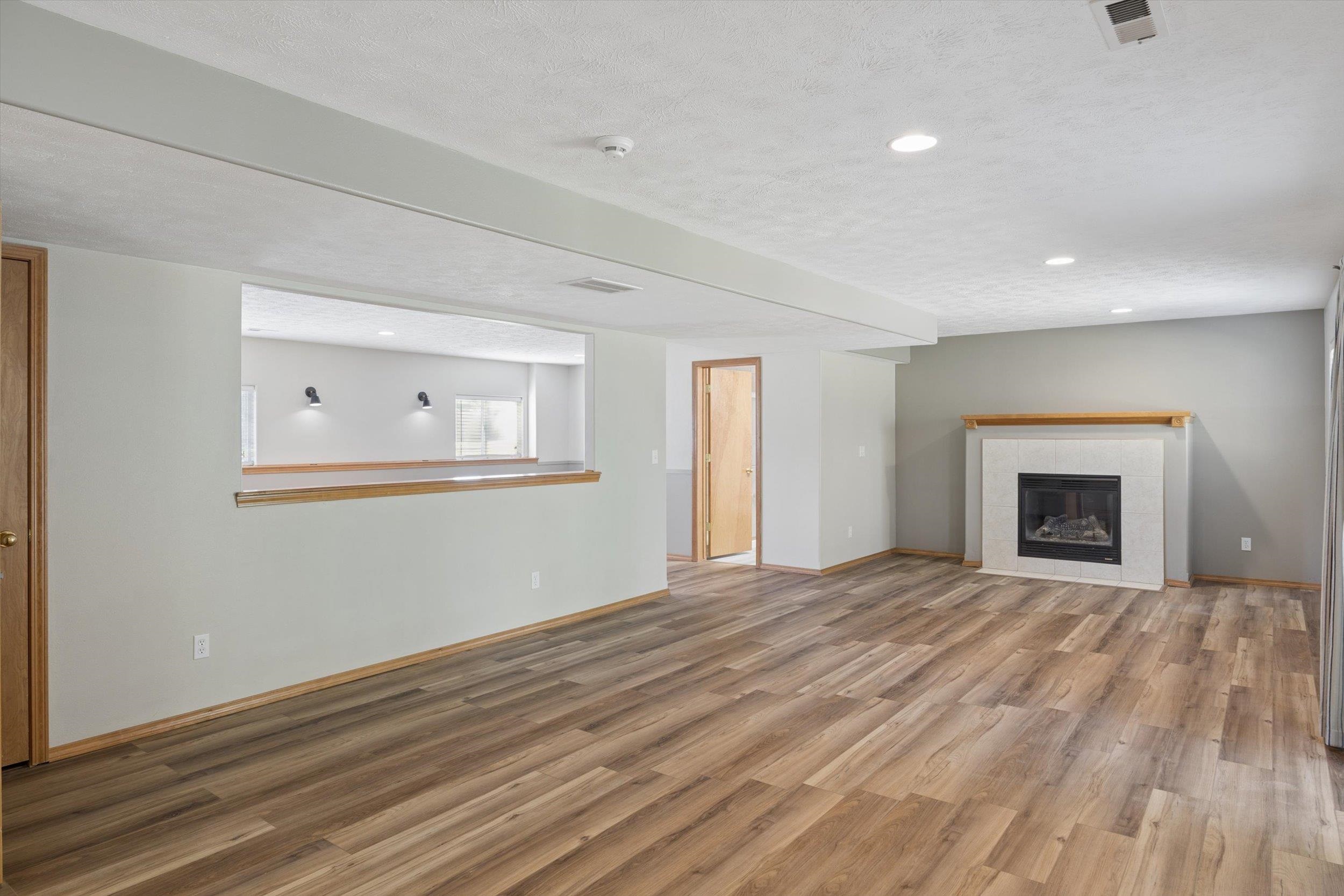 17821 N Colfax St - Photo 23