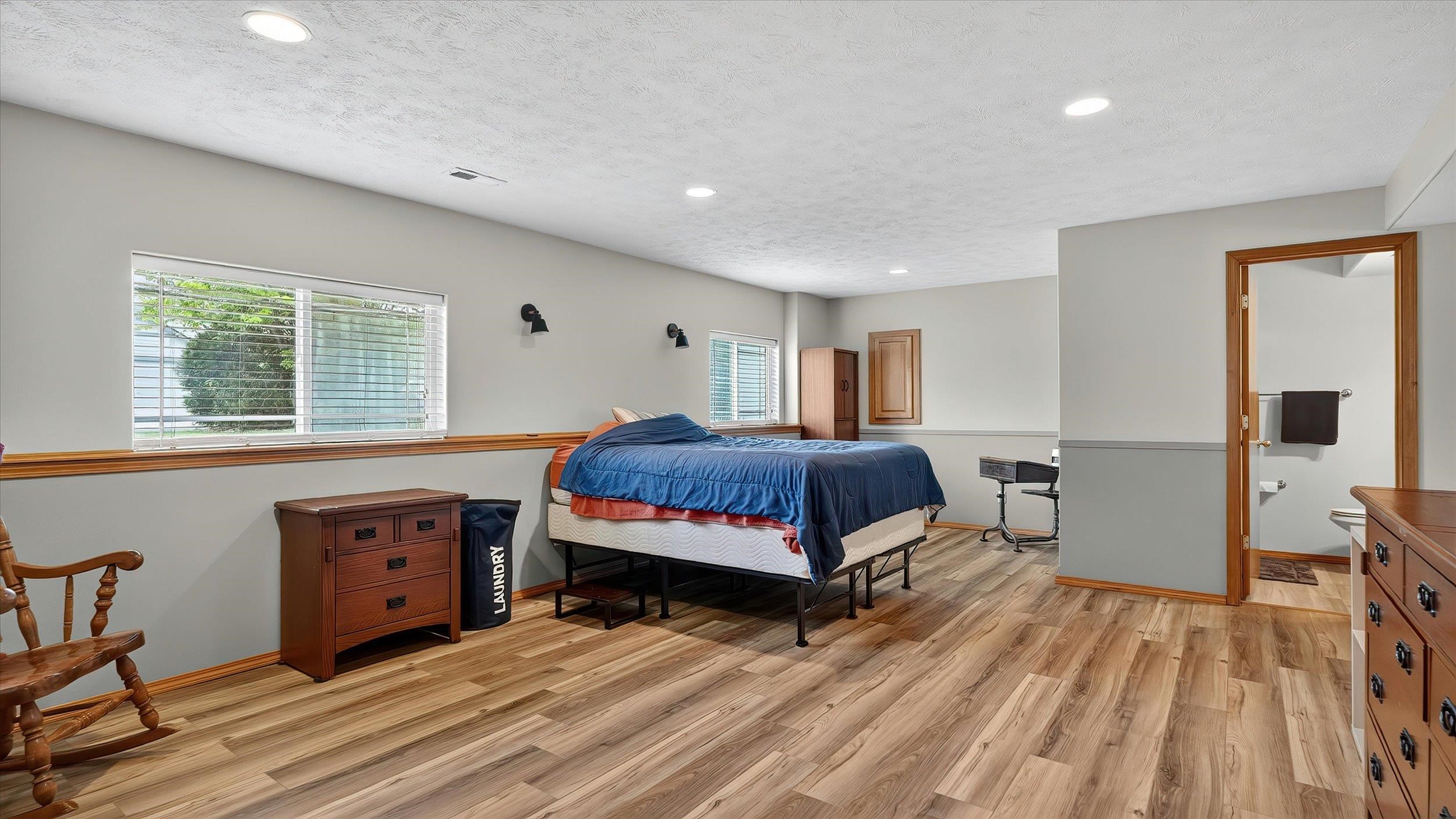 17821 N Colfax St - Photo 24