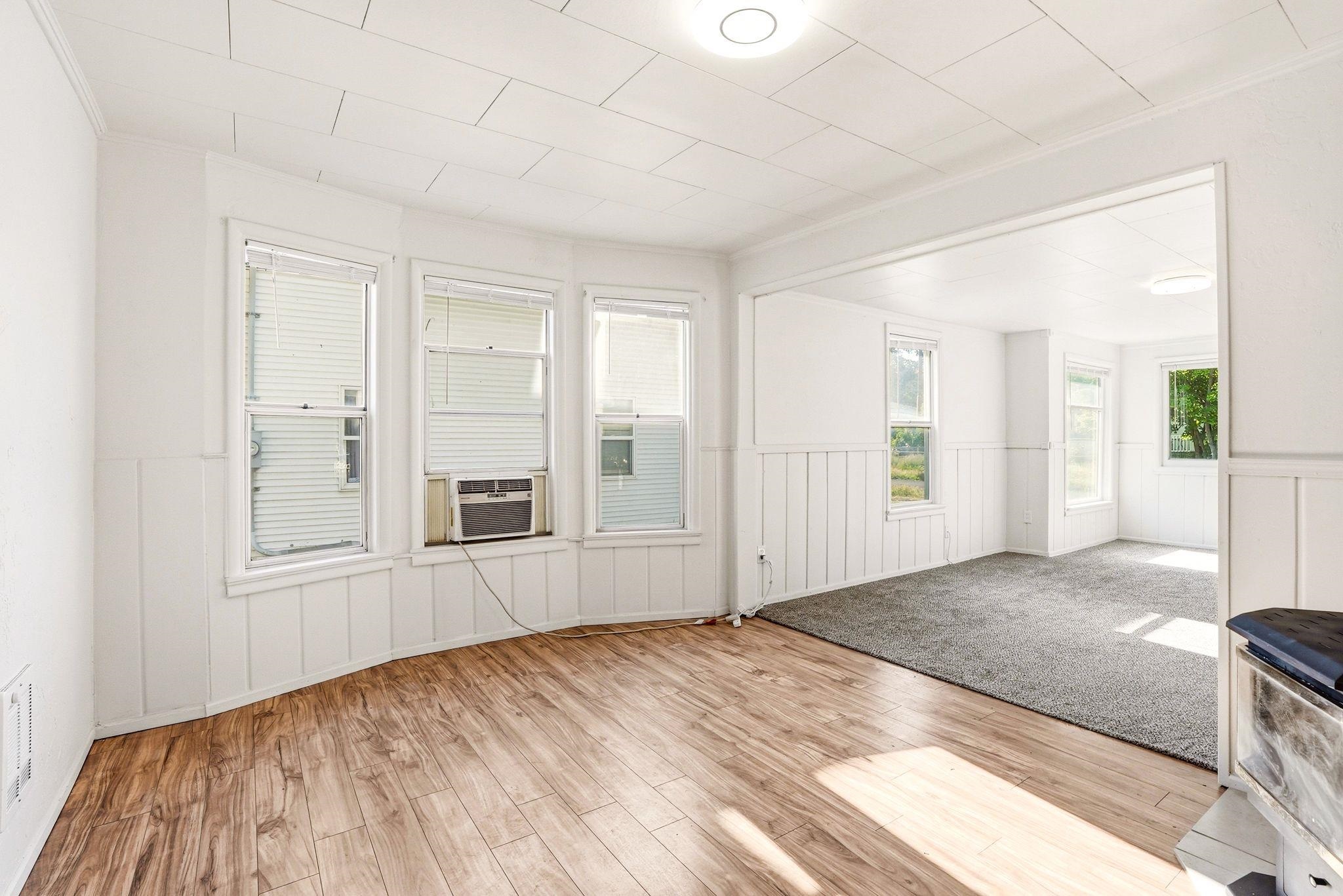 2123 E 6th Ave - Photo 10