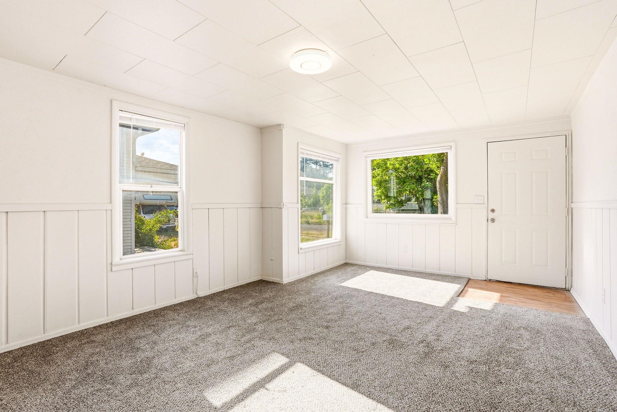 2123 E 6th Ave - Photo 14