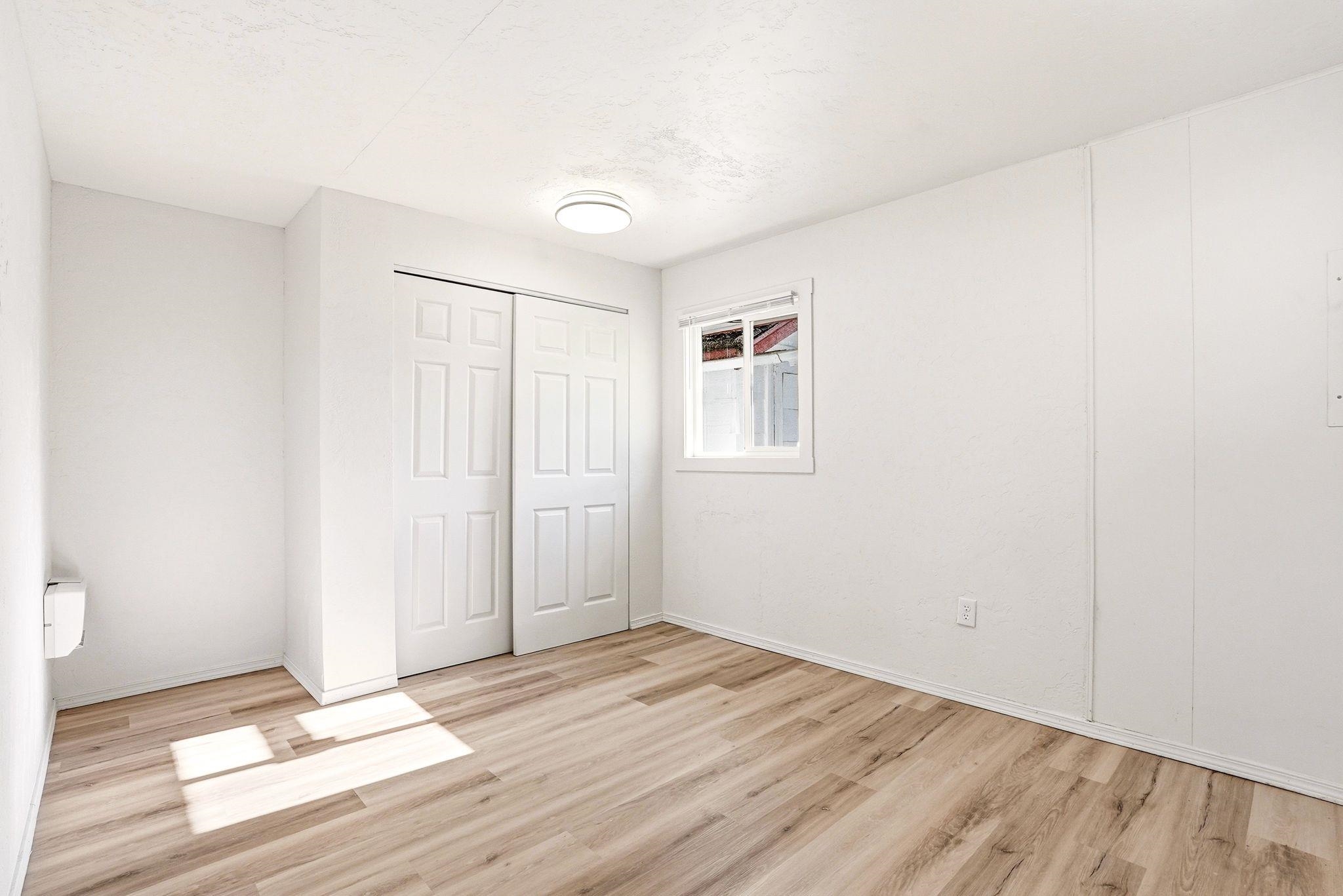 2123 E 6th Ave - Photo 17