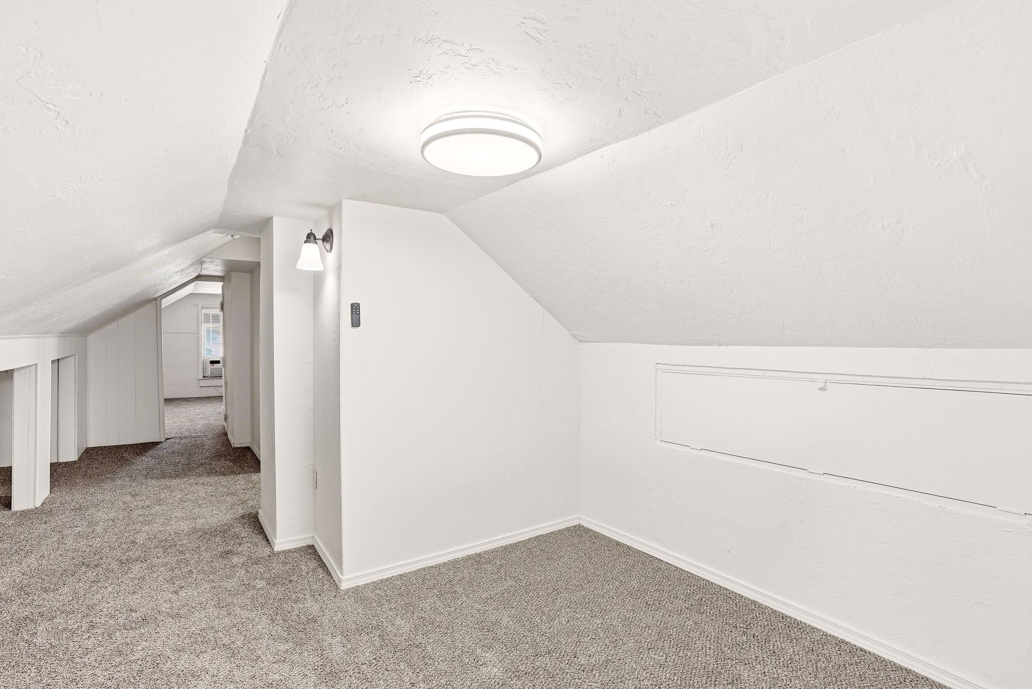 2123 E 6th Ave - Photo 32