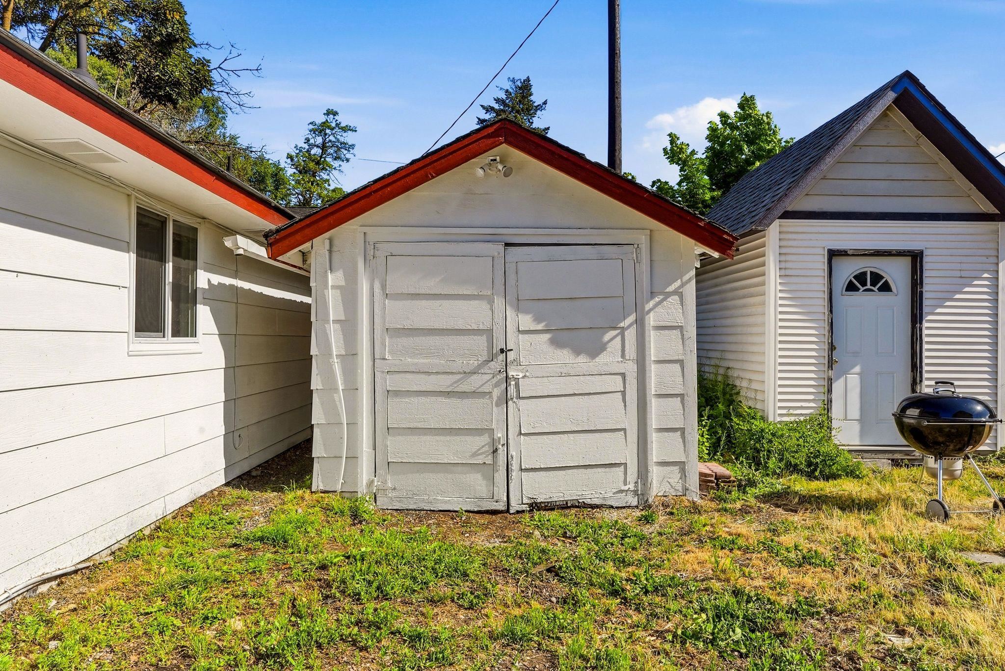 2123 E 6th Ave - Photo 38