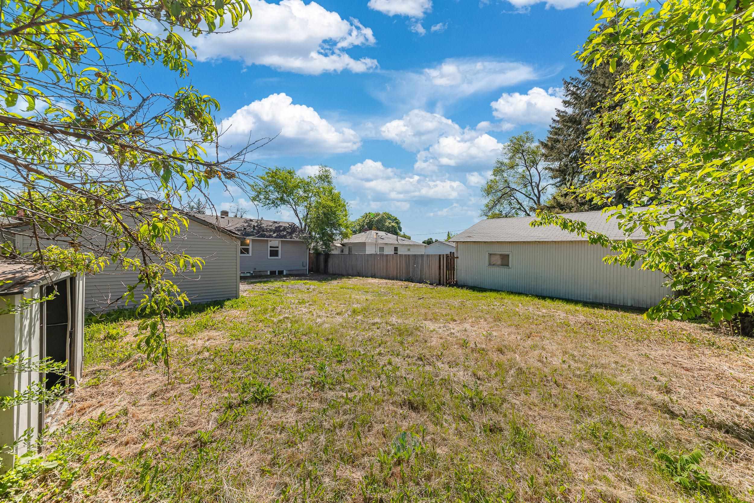 2717 N Nelson St - Photo 18