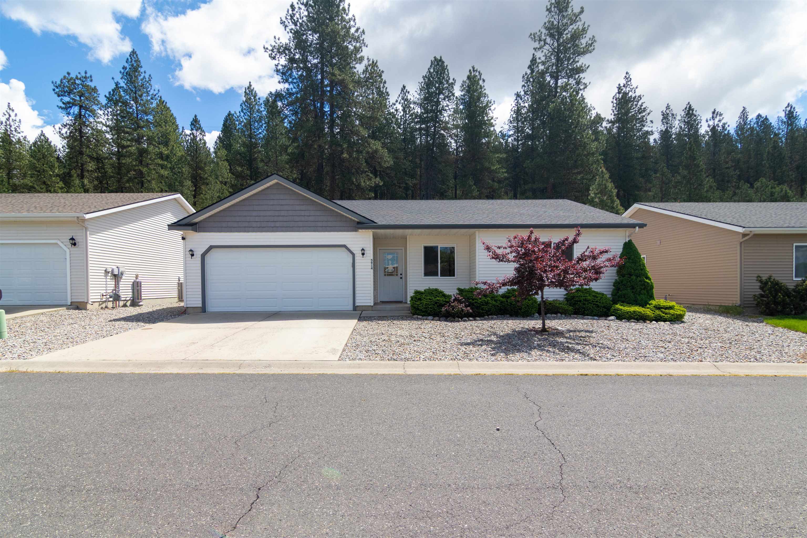 5914 N Vantage Ln - Photo 1