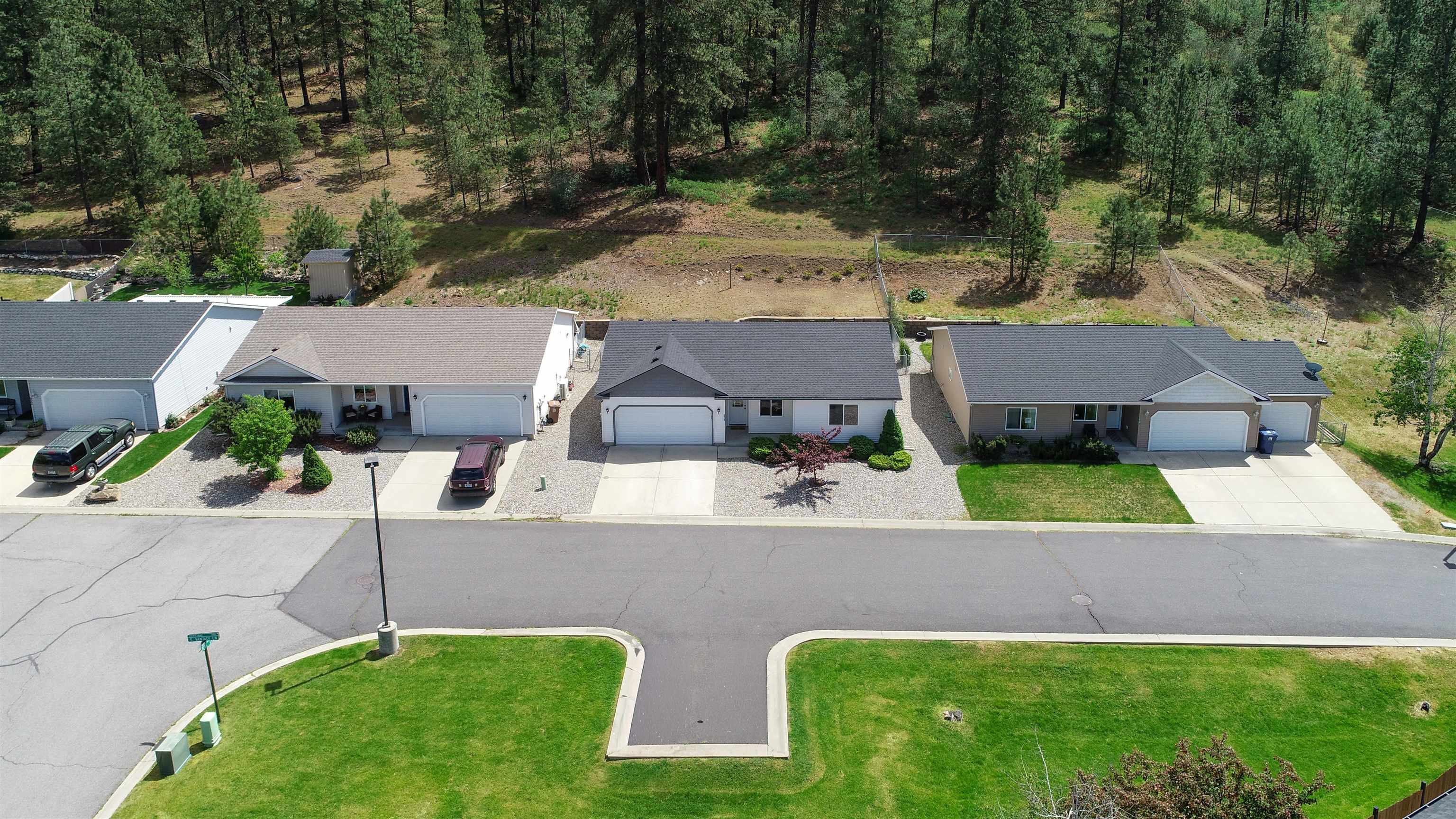 5914 N Vantage Ln - Photo 2