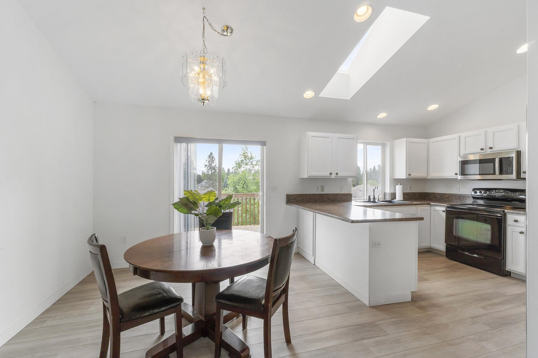 808 E Country Hill Ct - Photo 8