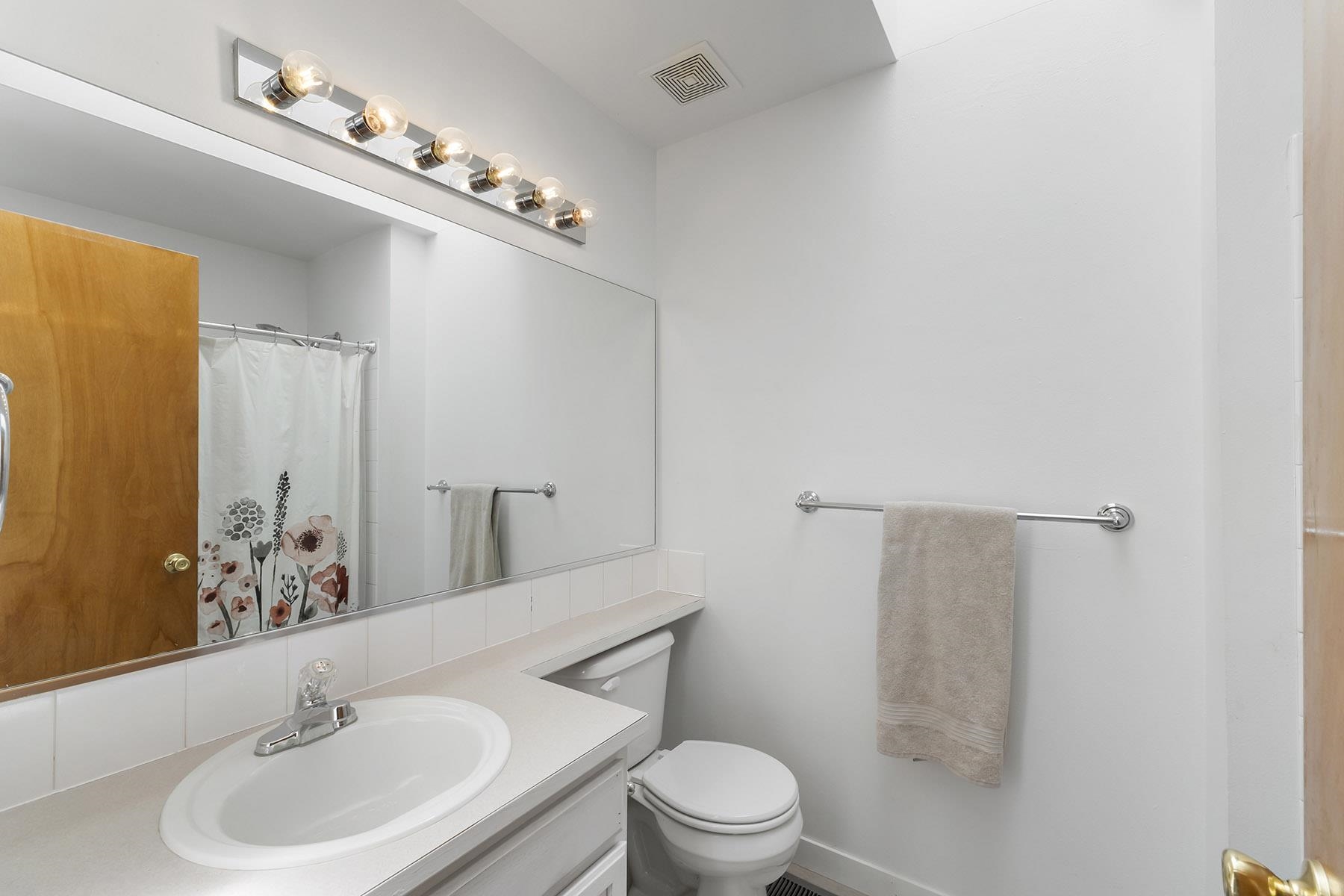 808 E Country Hill Ct - Photo 20