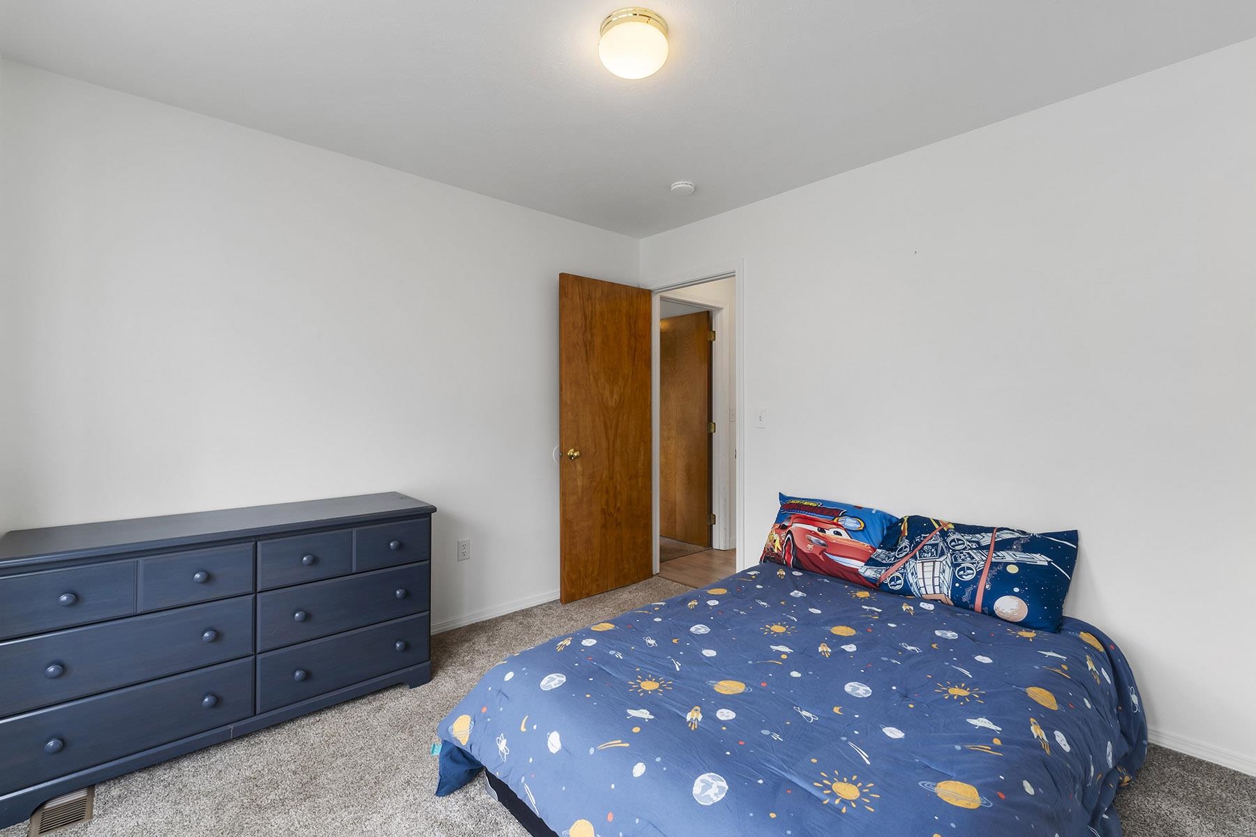 808 E Country Hill Ct - Photo 18