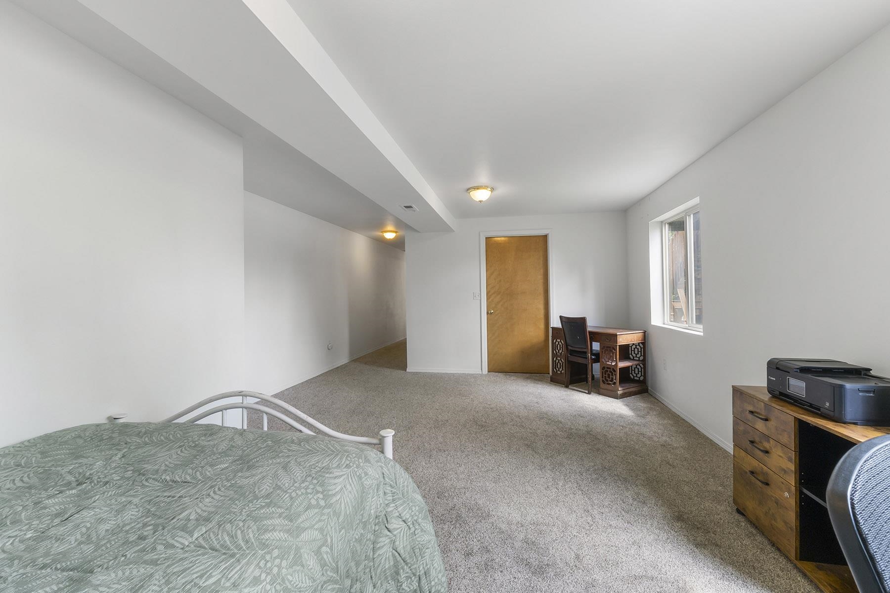 808 E Country Hill Ct - Photo 30